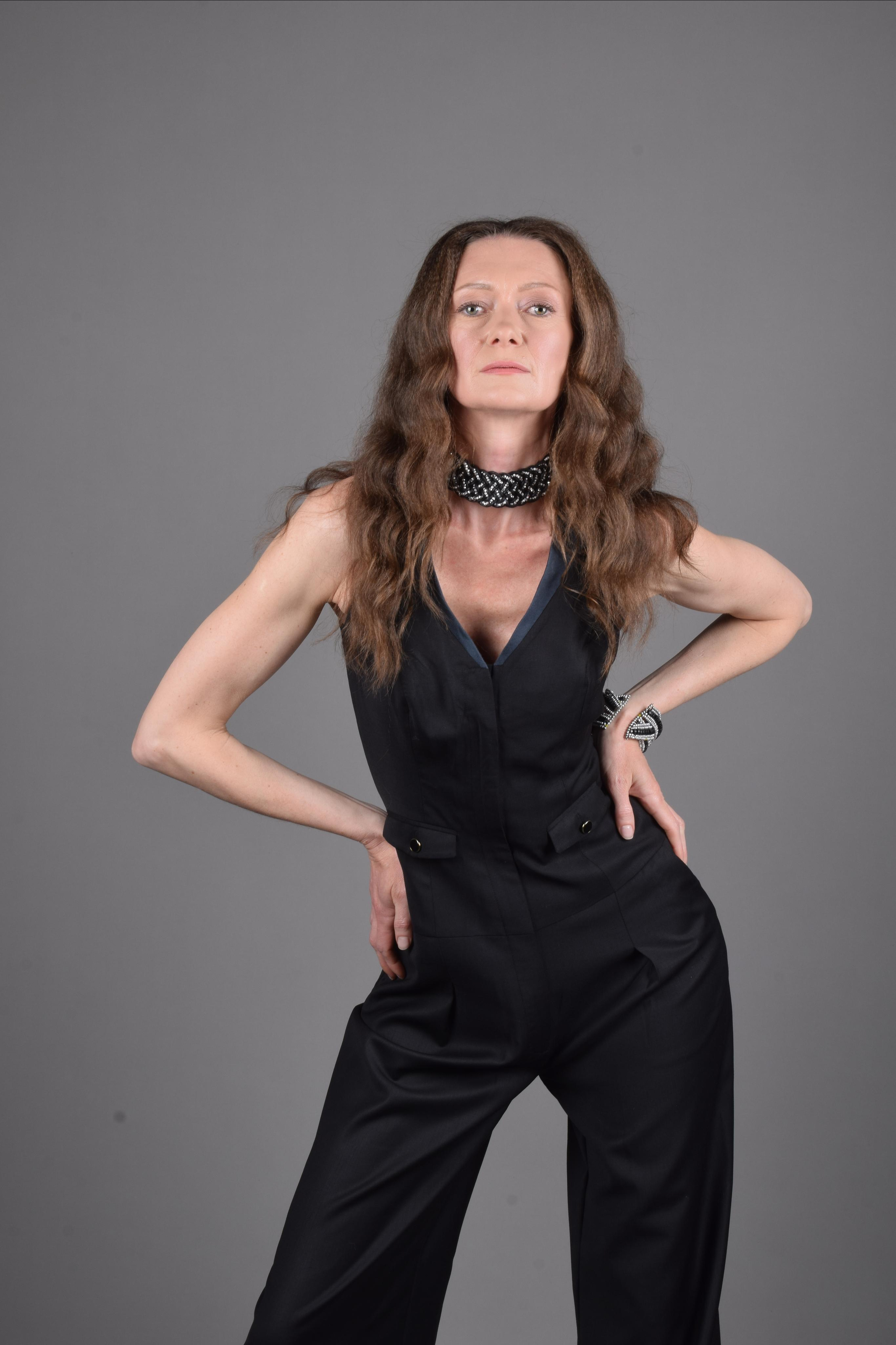 Модель для предметной съемки Оксана С-Петербург | Sale Easy