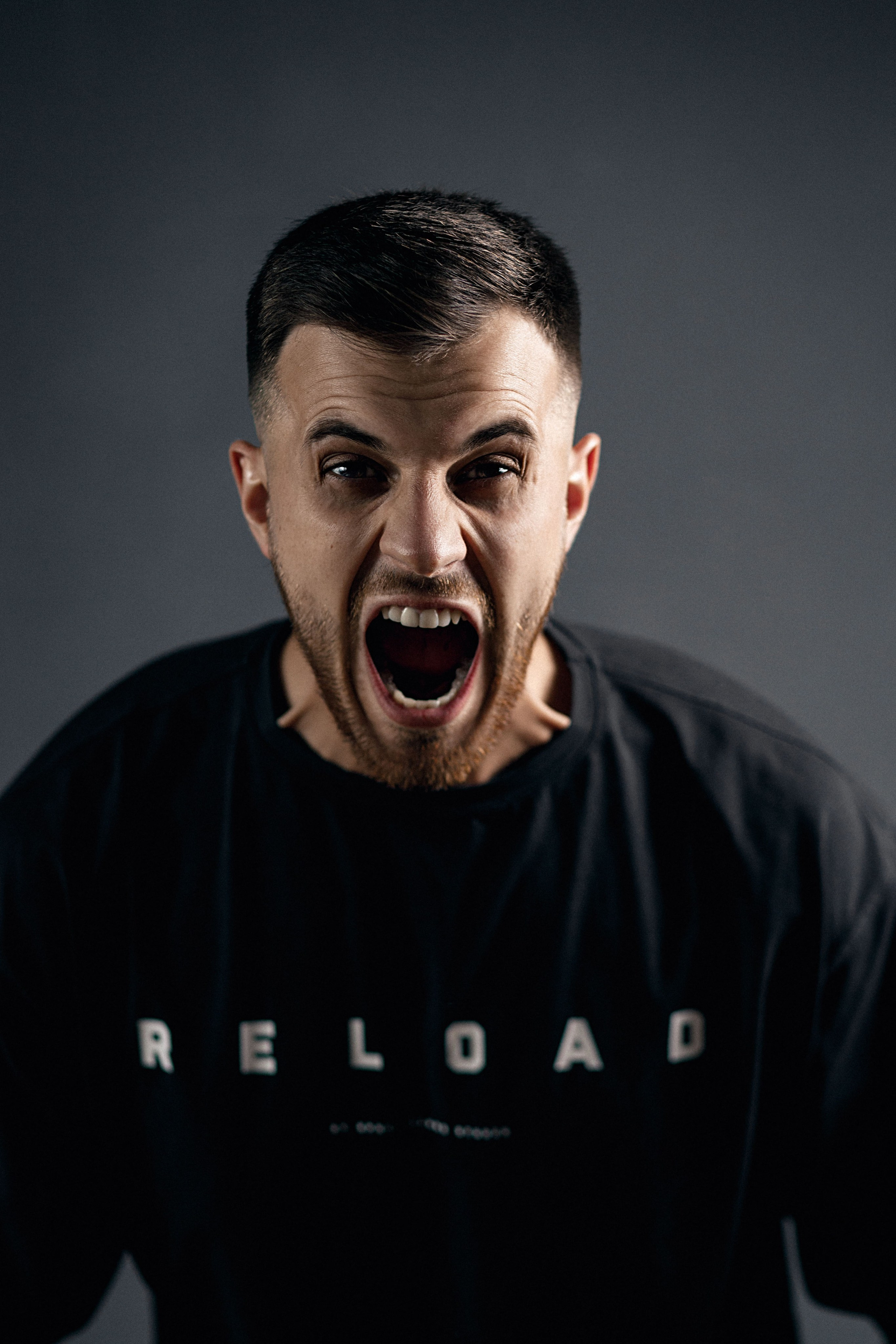 Модель для предметной съемки Евгений id 20 106 Сочи| Sale Easy