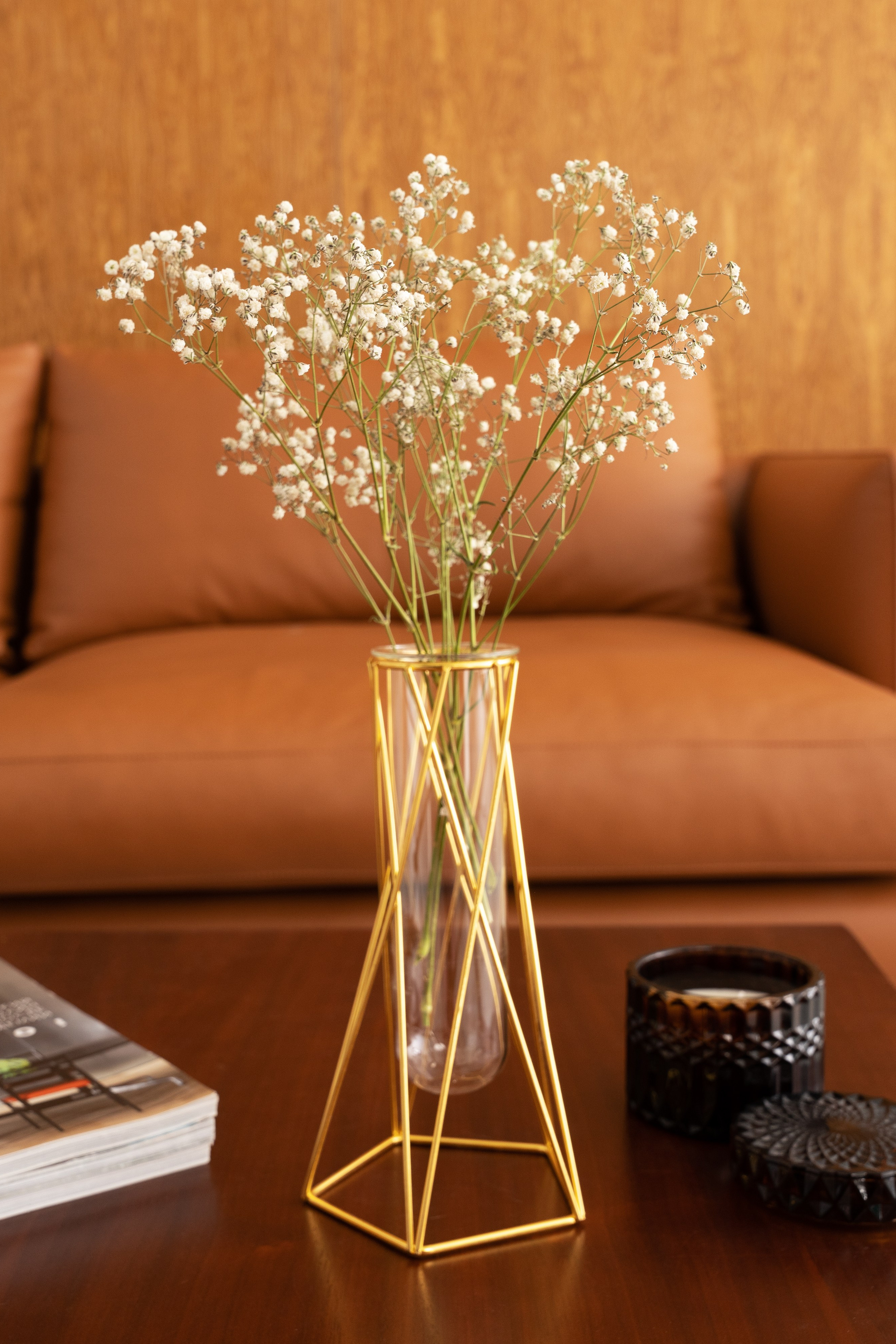 Профессиональная предметная съемка в интерьере для создания стильных визуальных решений