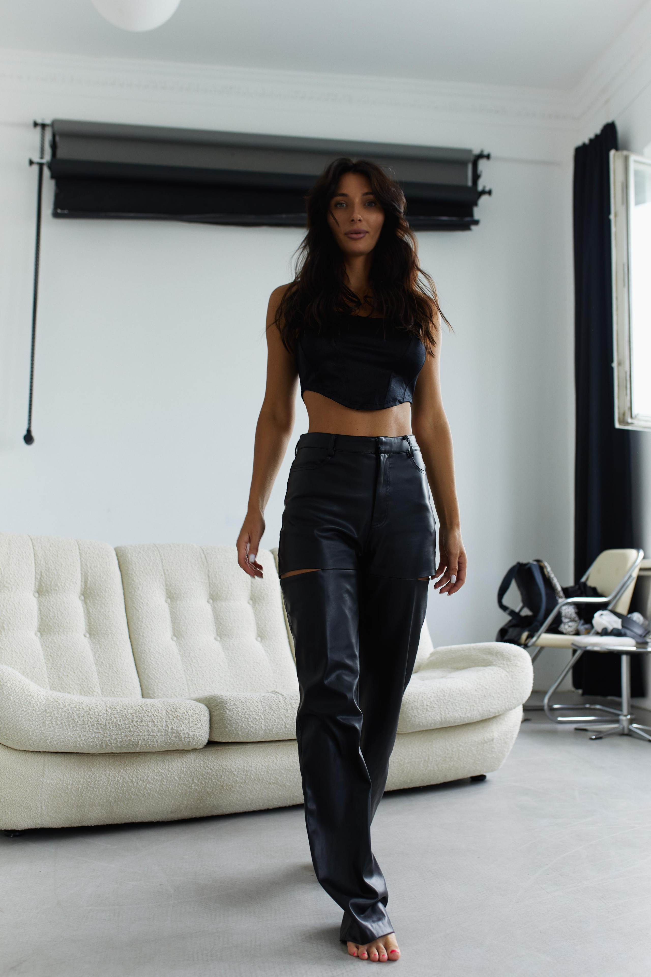 Модель для предметной съемки москвичка вероника| Sale Easy