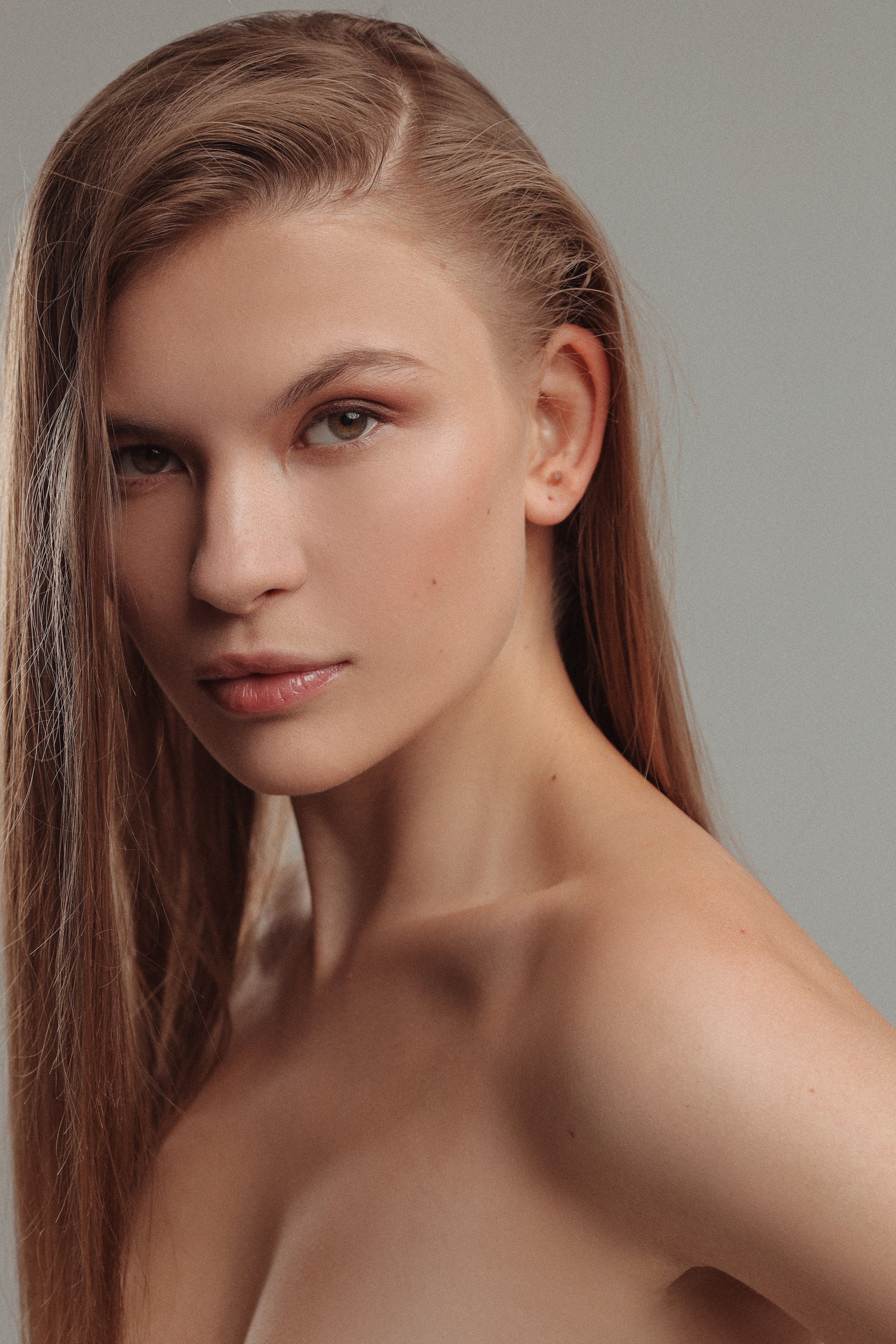 Модель для предметной съемки Анна 3 Н.Новгород | Sale Easy