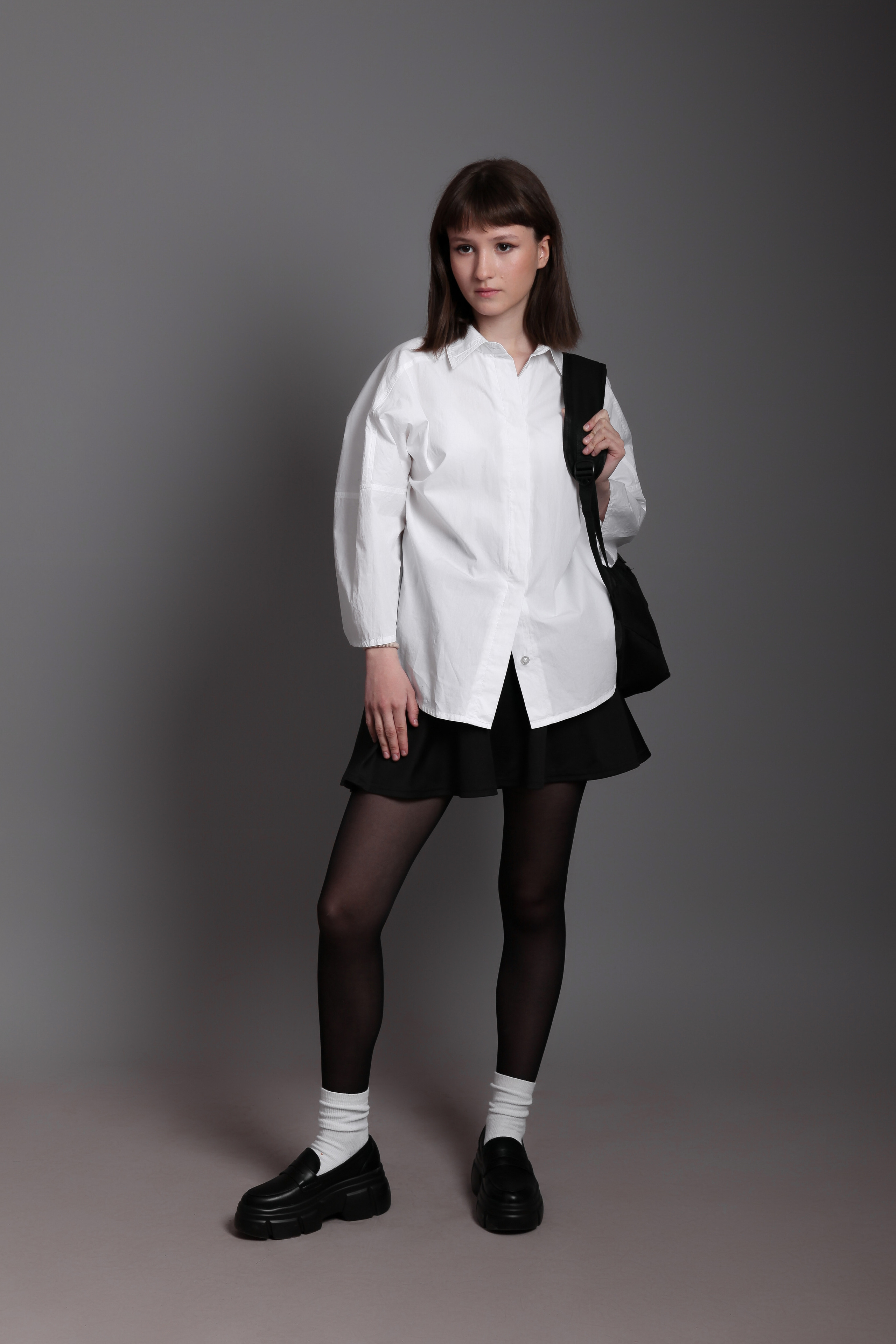 Модель для предметной съемки Елизавета В Новосибирск| Sale Easy