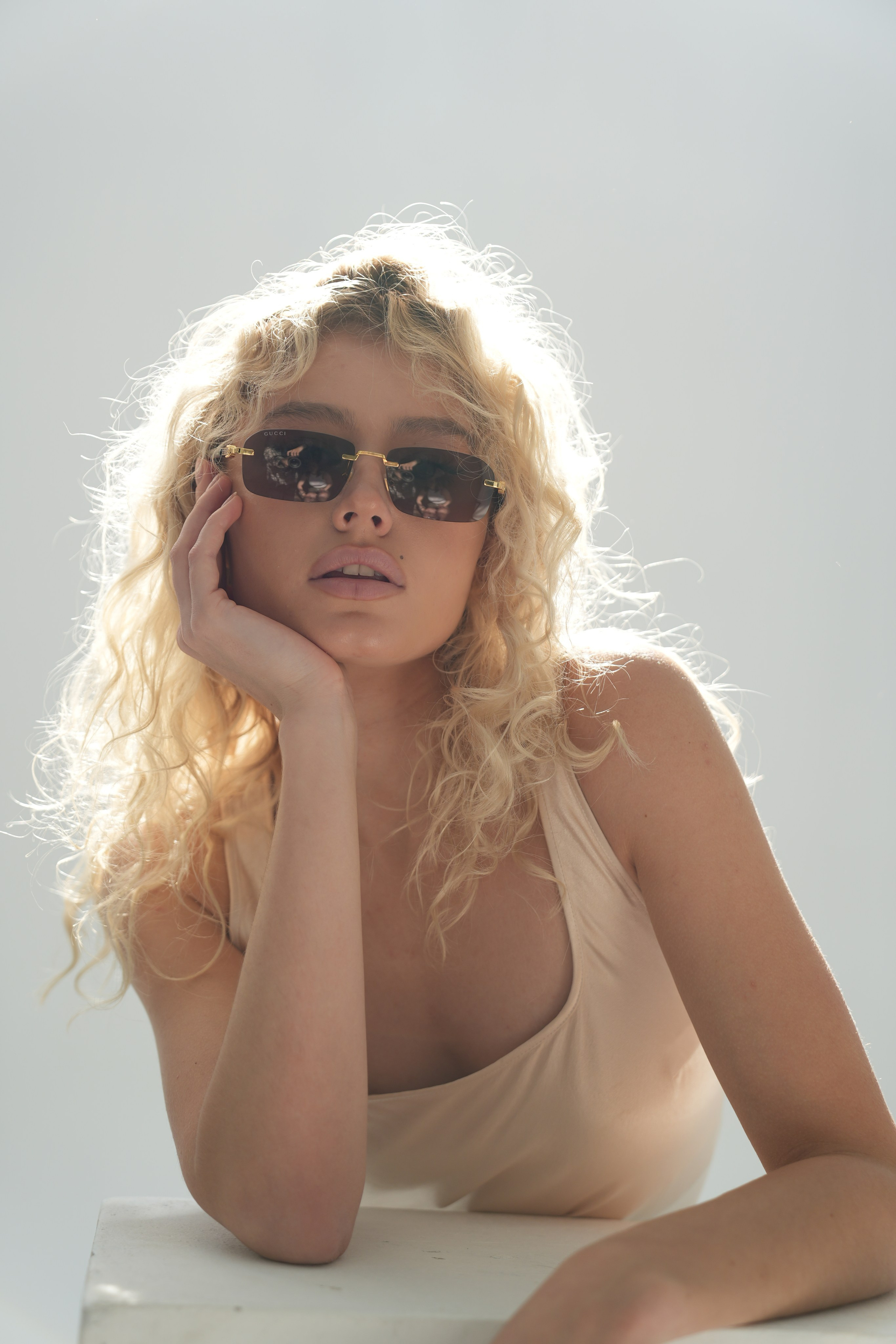 Модель для предметной съемки Алина У. С.-Пб| Sale Easy