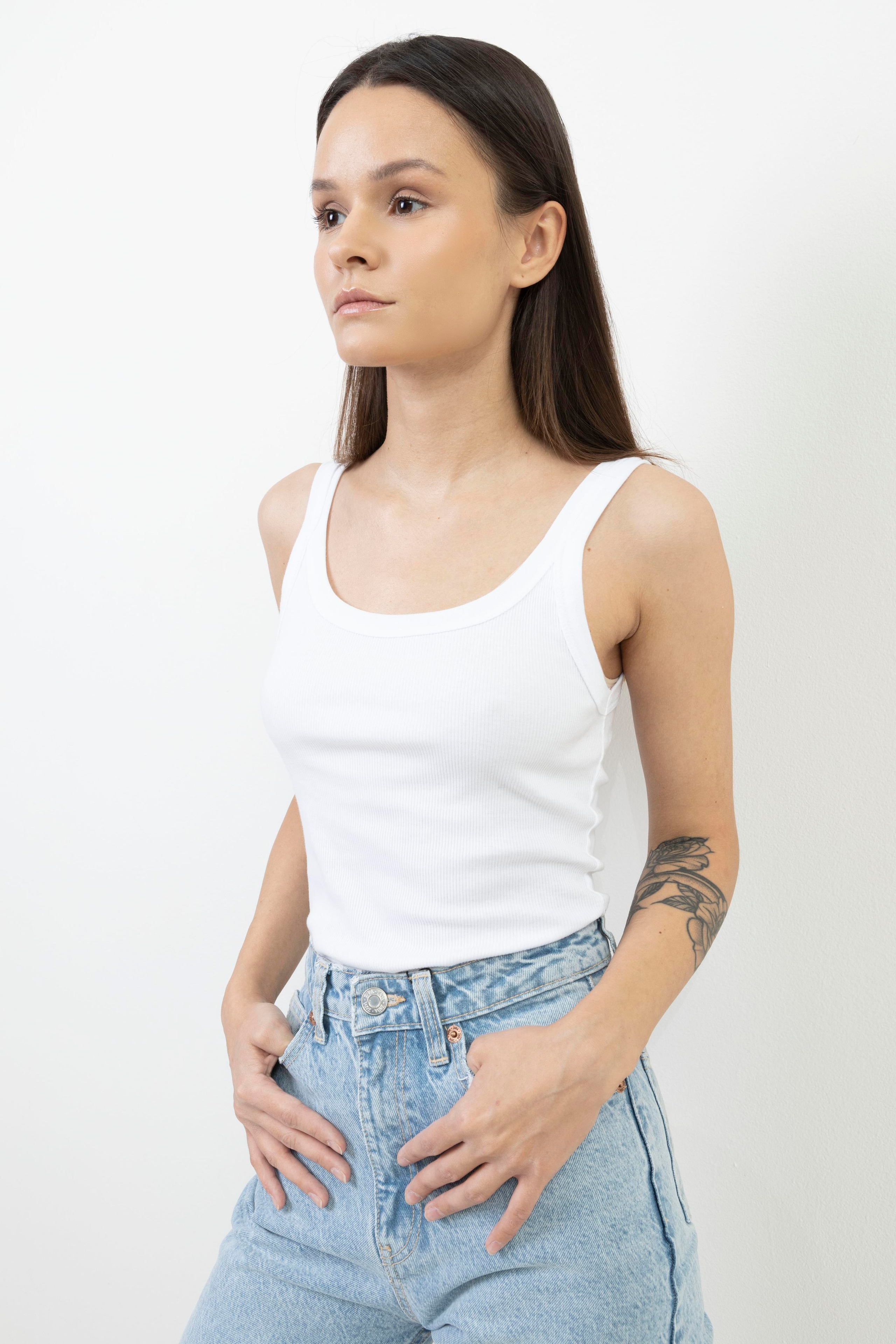 Модель для предметной съемки Анастасия Л. Москва| Sale Easy