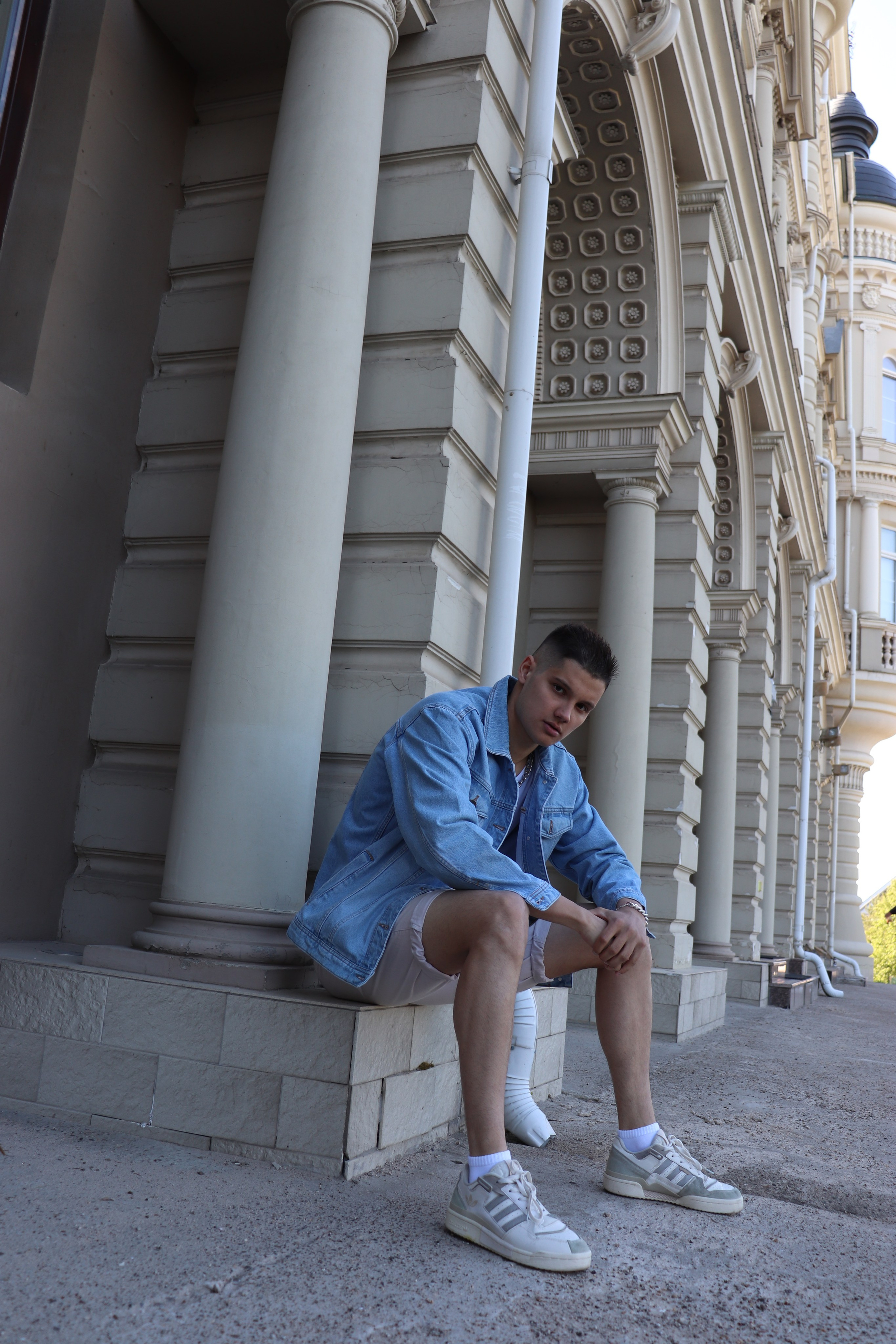 Модель для предметной съемки Тимур id 17 026 Казань| Sale Easy