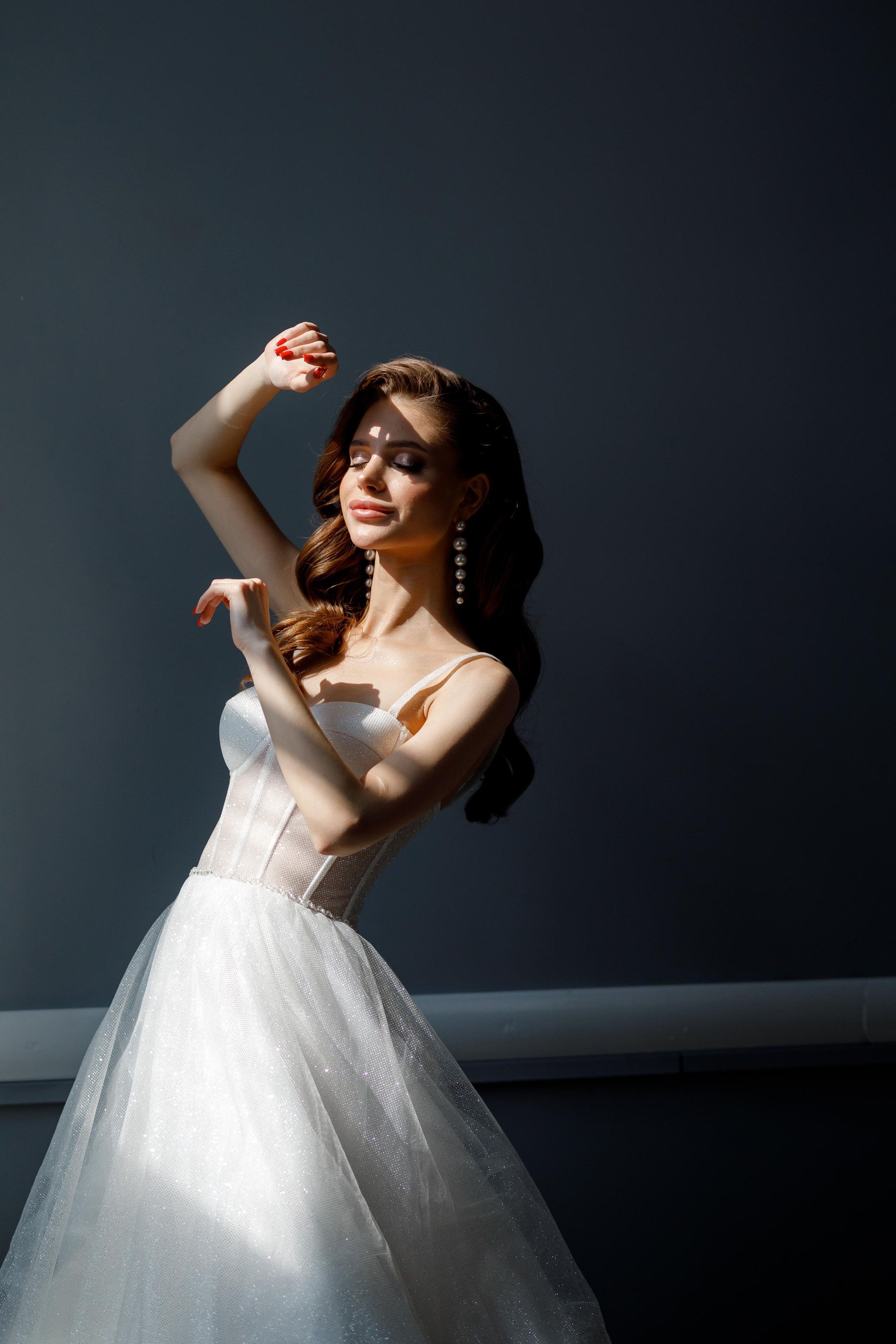 Модель для предметной съемки Валентина Н.Новгород | Sale Easy