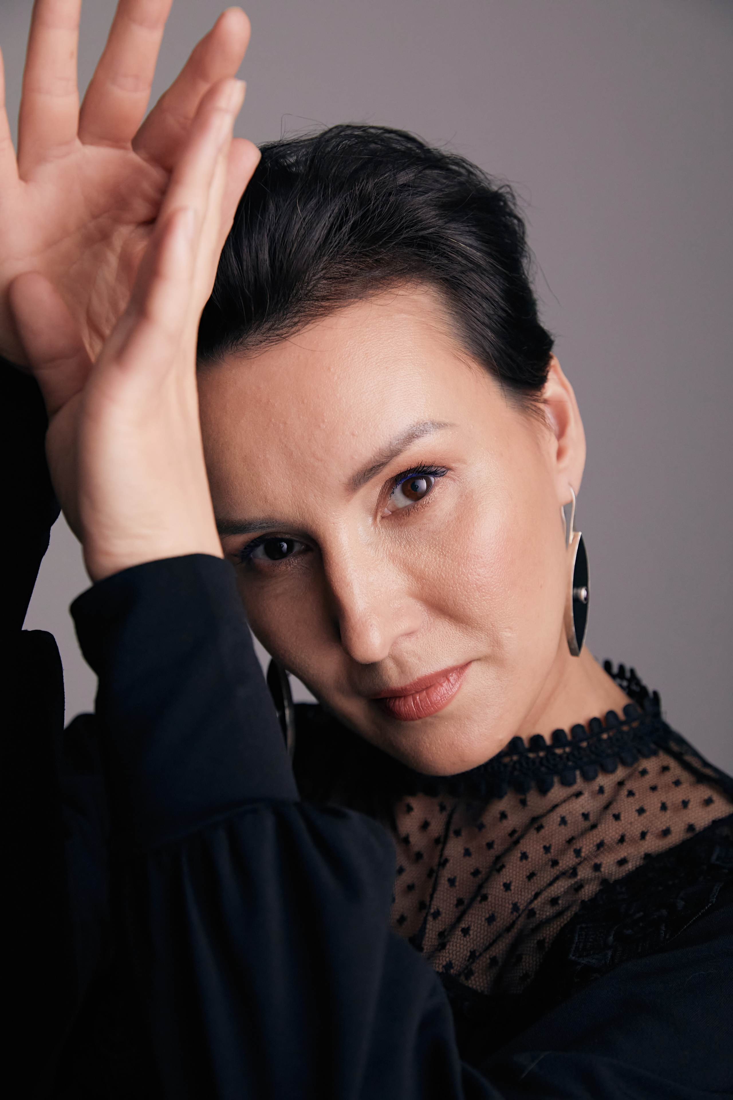 Модель для предметной съемки Ирина В С-Петербург | Sale Easy