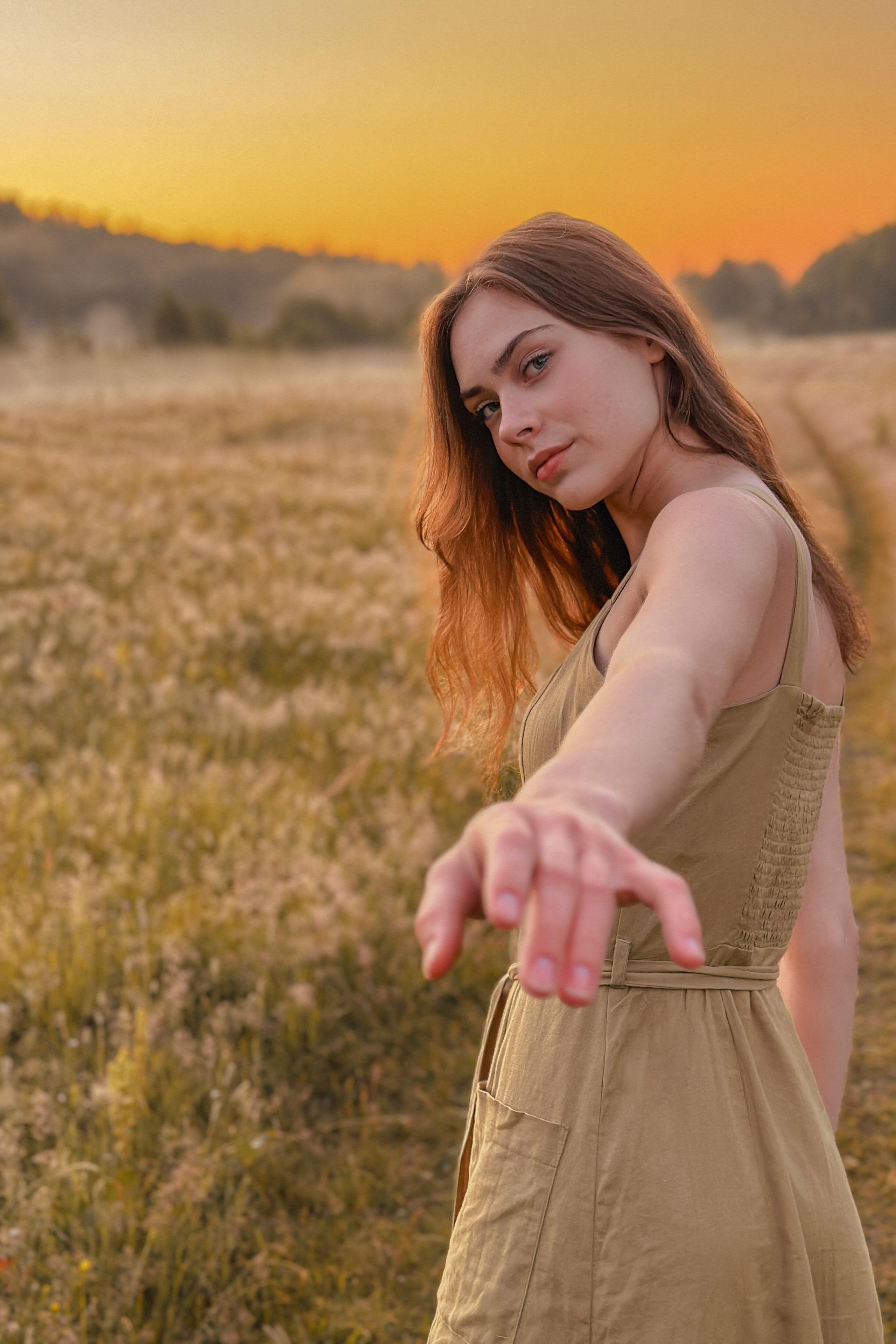 Модель для предметной съемки Рада Н.Новгород | Sale Easy