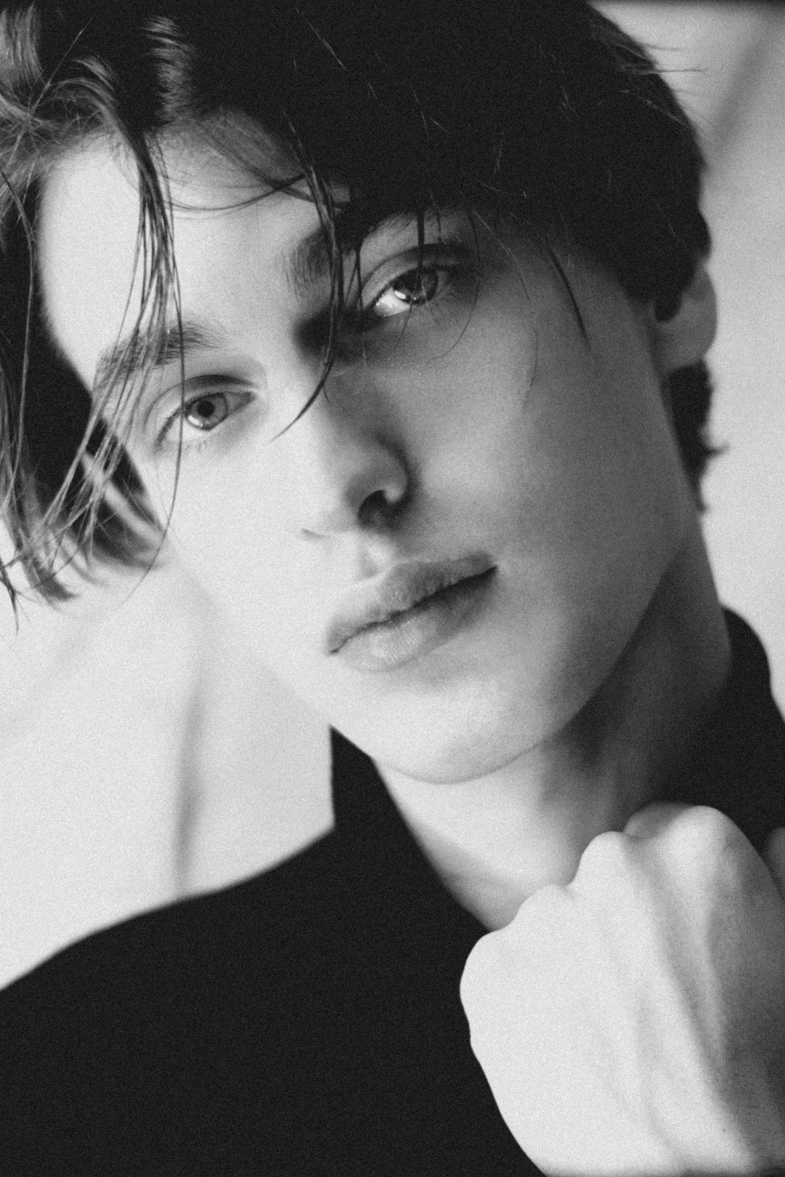 Модель для предметной съемки Роман id 29 030 С.-Пб| Sale Easy