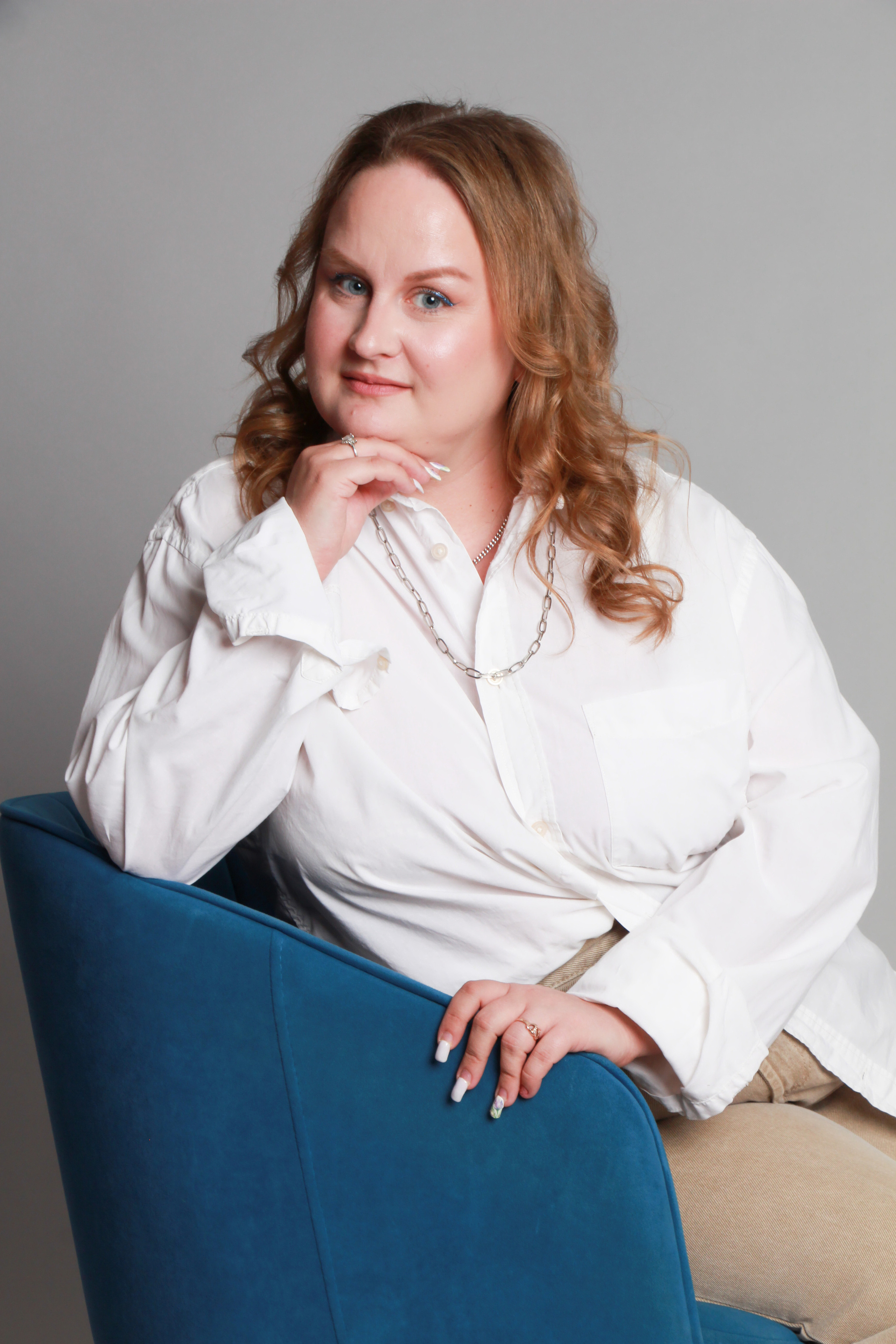 Модель plus size  для предметной съемки Света Б.  Новосибирск|Sale Eas