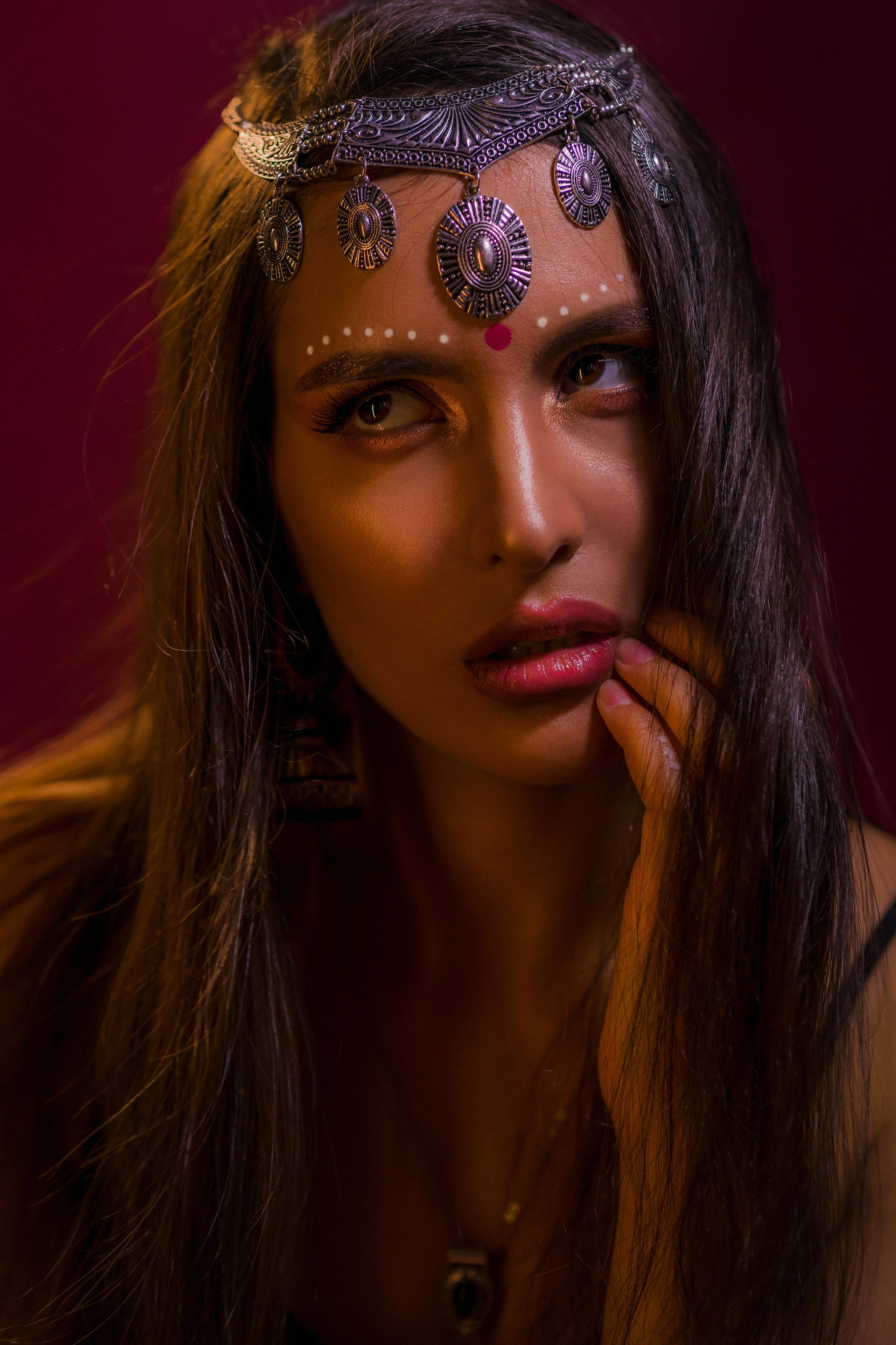 Модель для предметной съемки Кристина И. Москва| Sale Easy