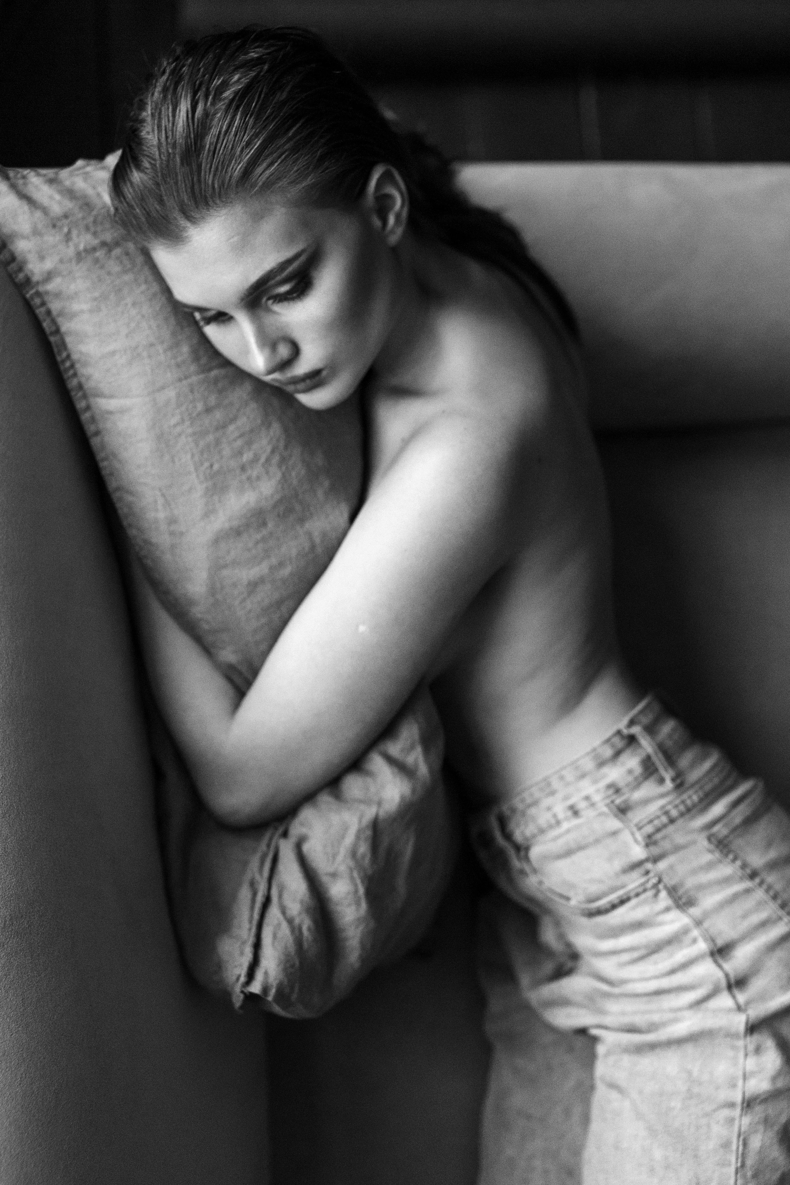 Модель для предметной съемки София 1 Н.Новгород | Sale Easy