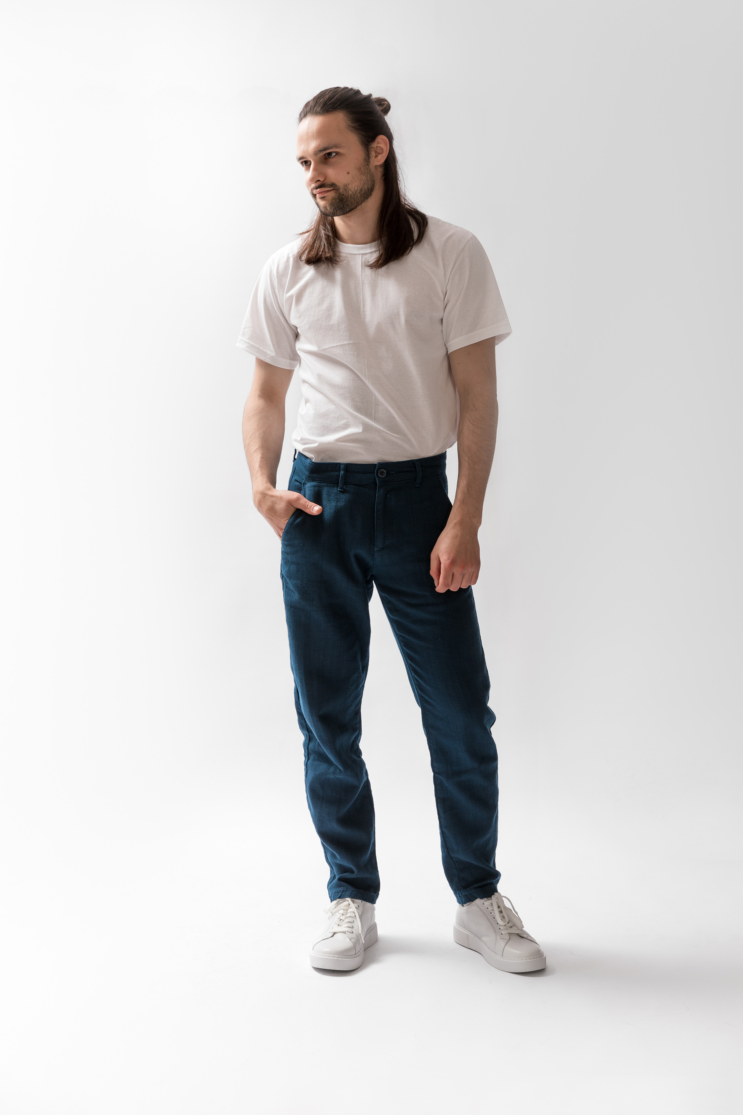 Модель для предметной съемки Ярослав Б. С-Петербург | Sale Easy