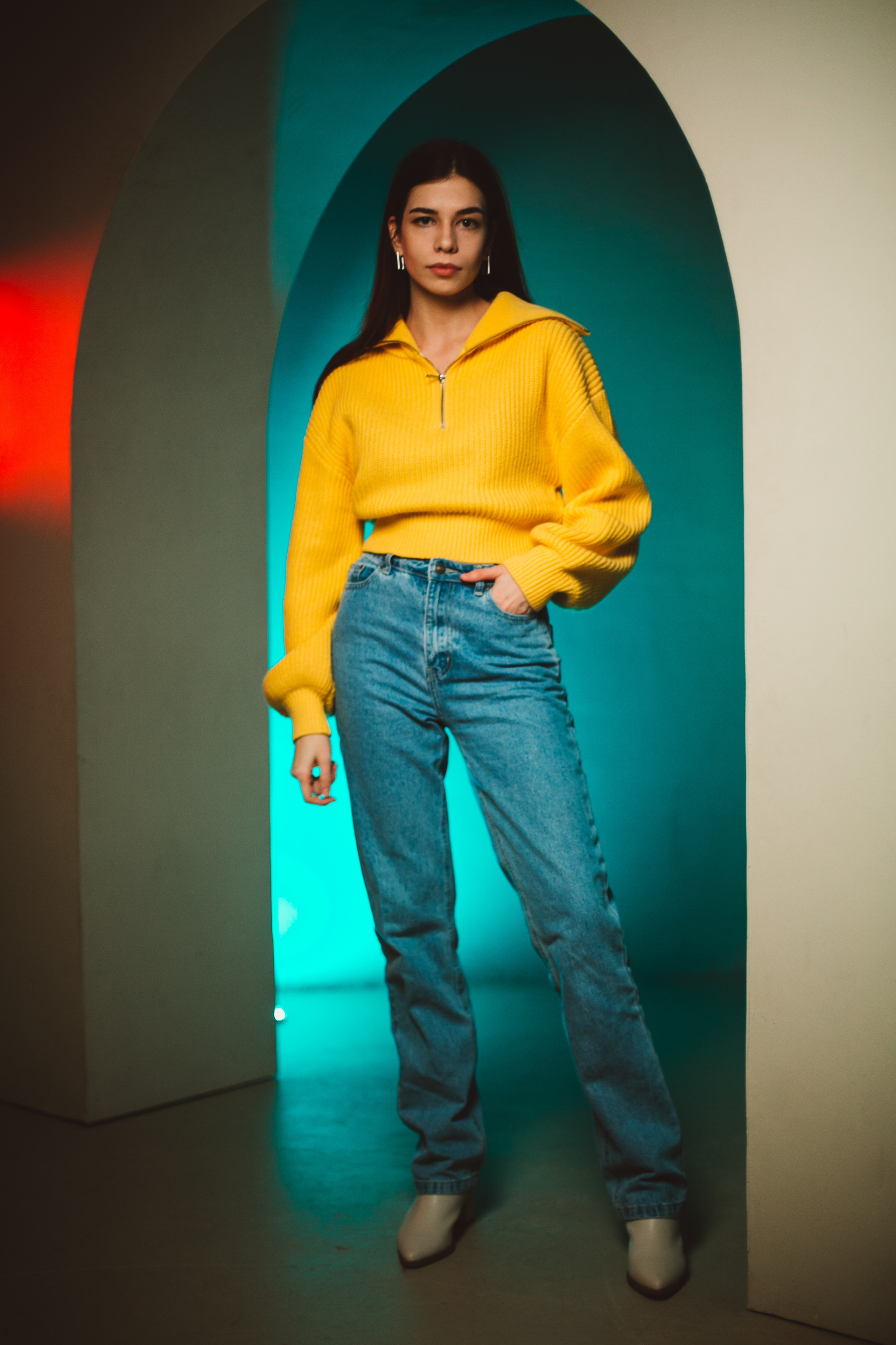 Модель для предметной съемки Дайана Н.Н.| Sale Easy