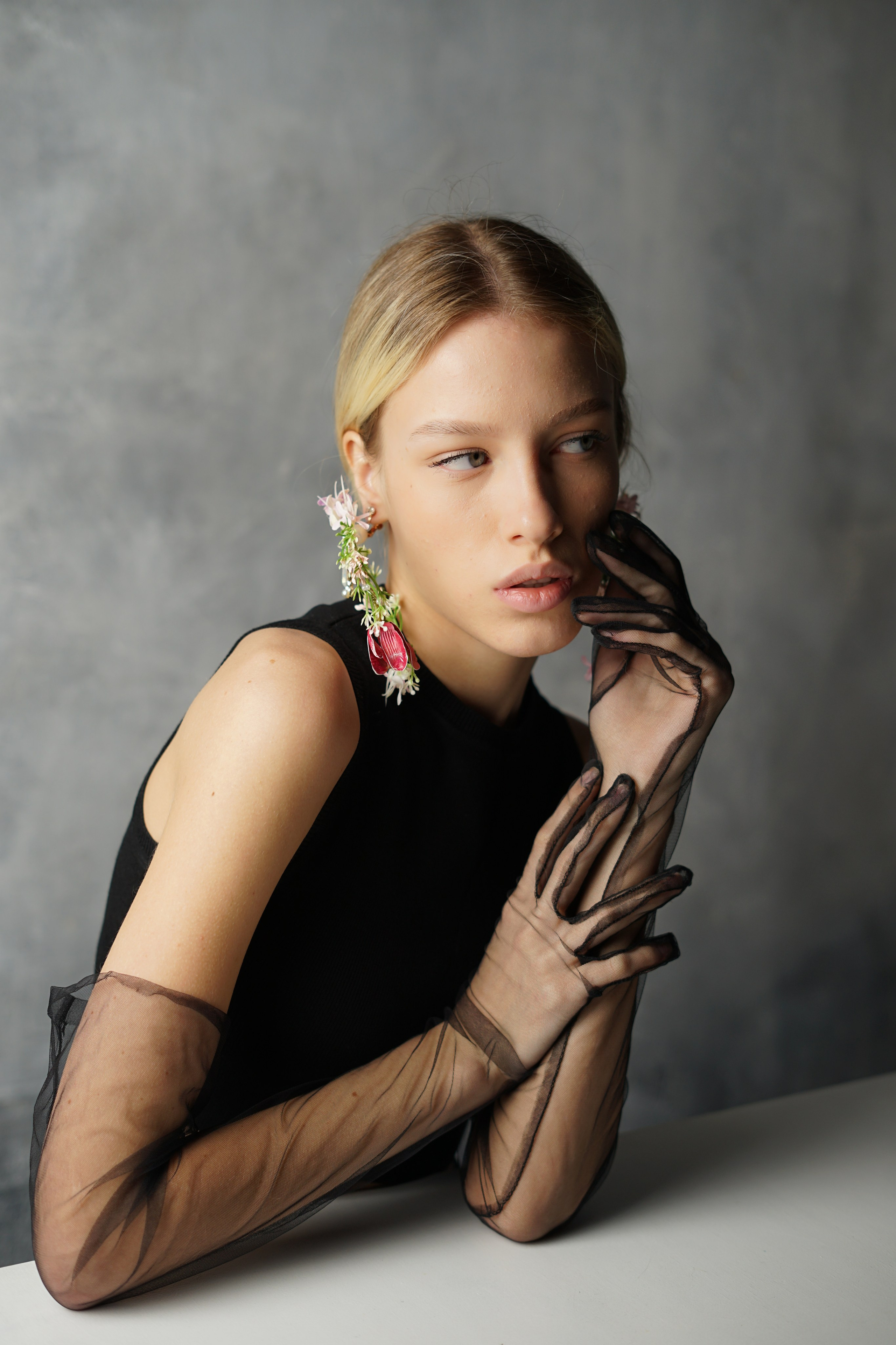 Модель для предметной съемки Алиса М. Красноярск| Sale Easy