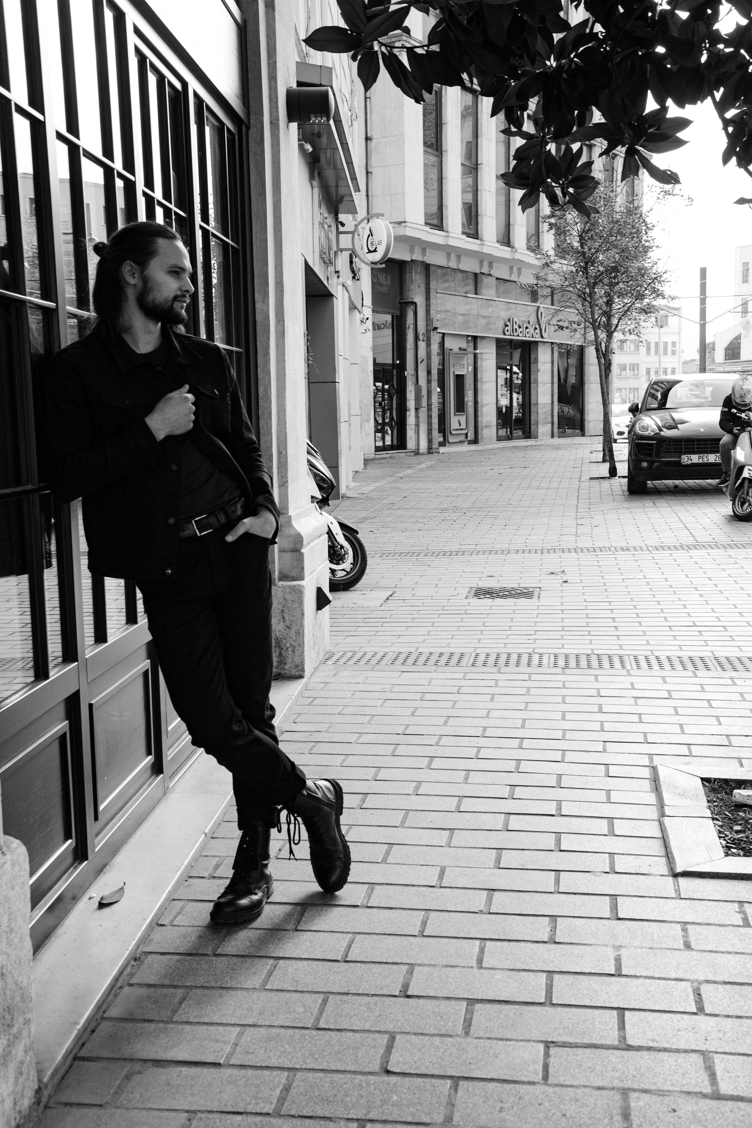 Модель для предметной съемки Ярослав Б. С-Петербург | Sale Easy