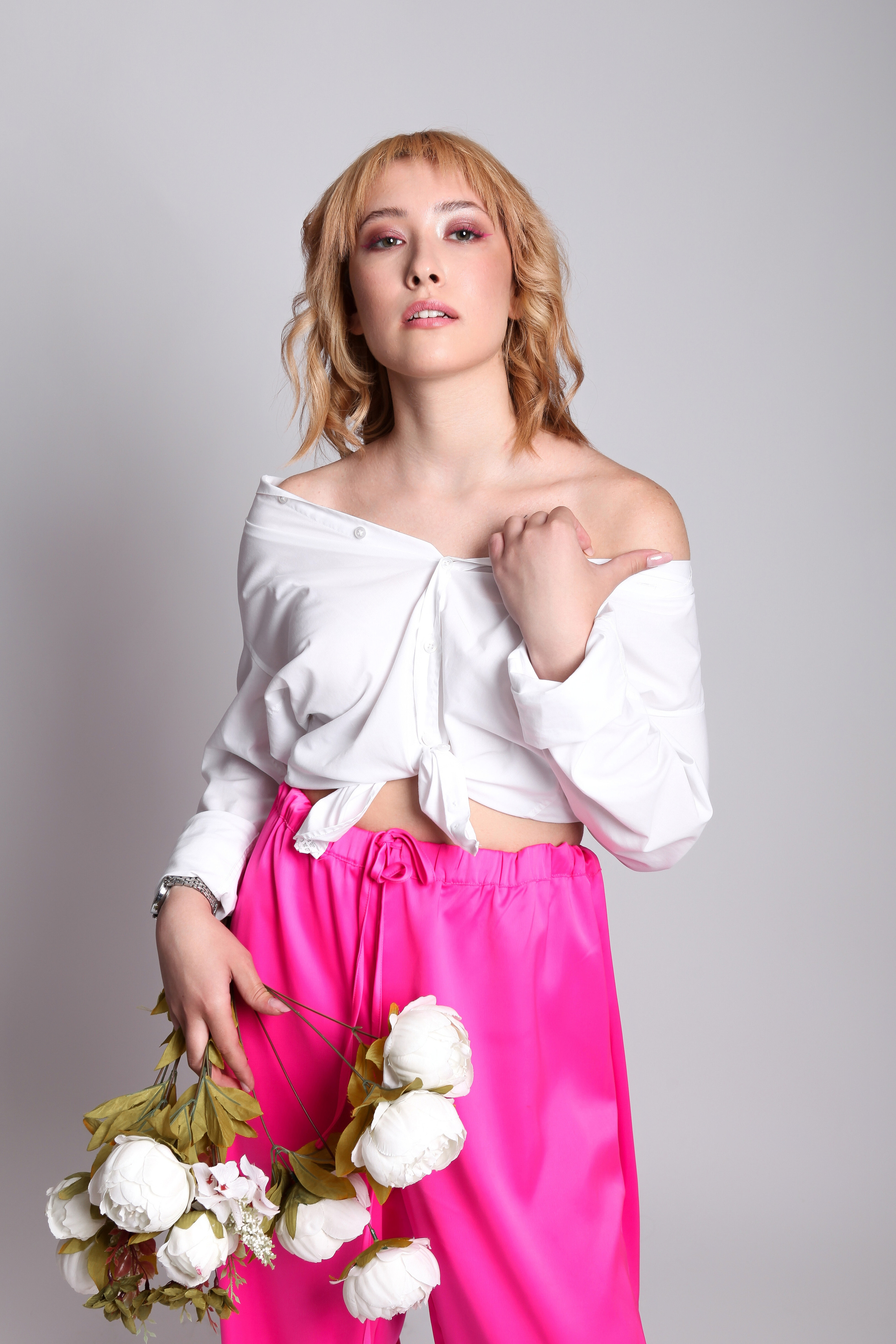 Модель для предметной съемки Полина Е  Новосибирск| Sale Easy