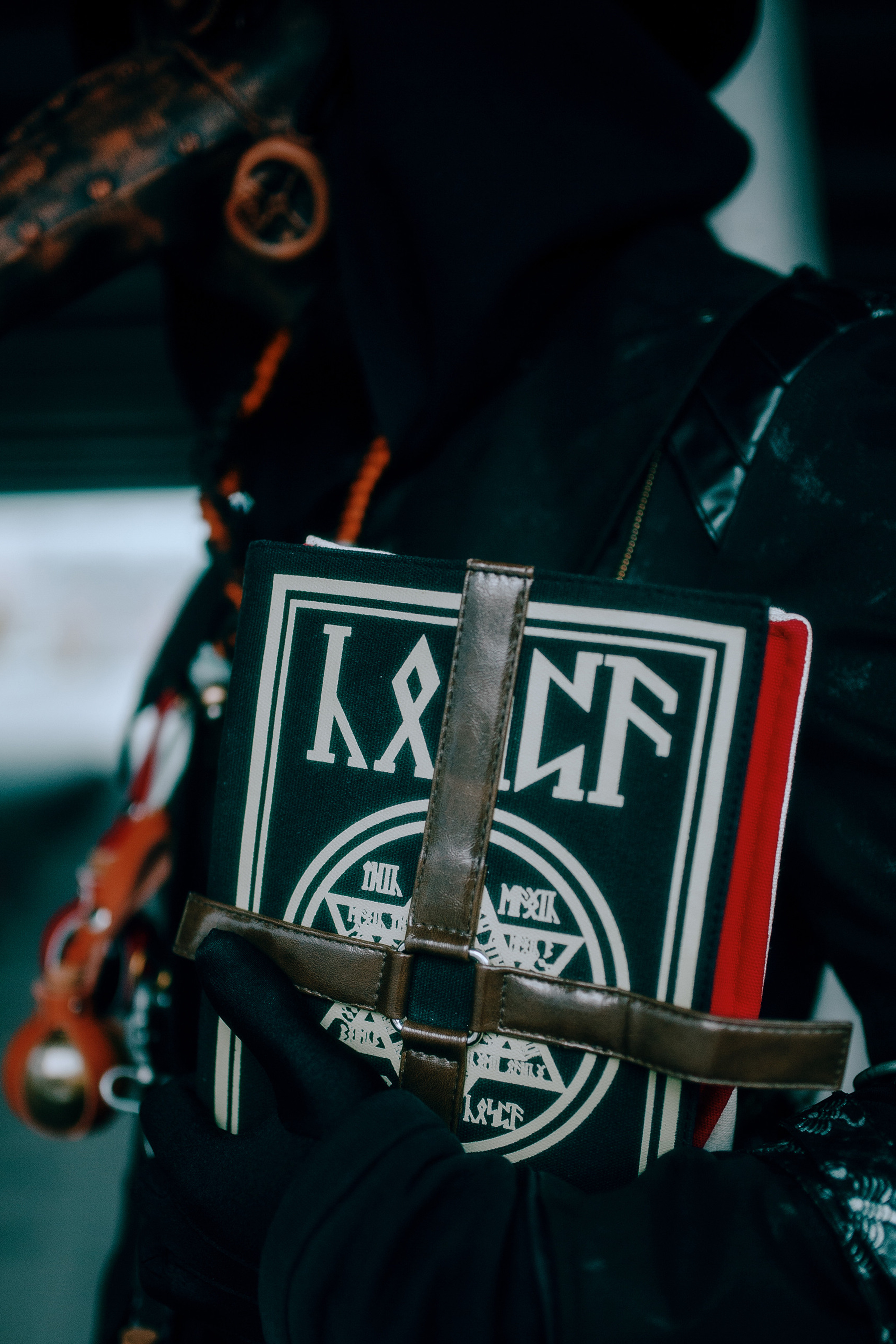 Модель для предметной съемки Дмитрий К Новосибирск| Sale Easy