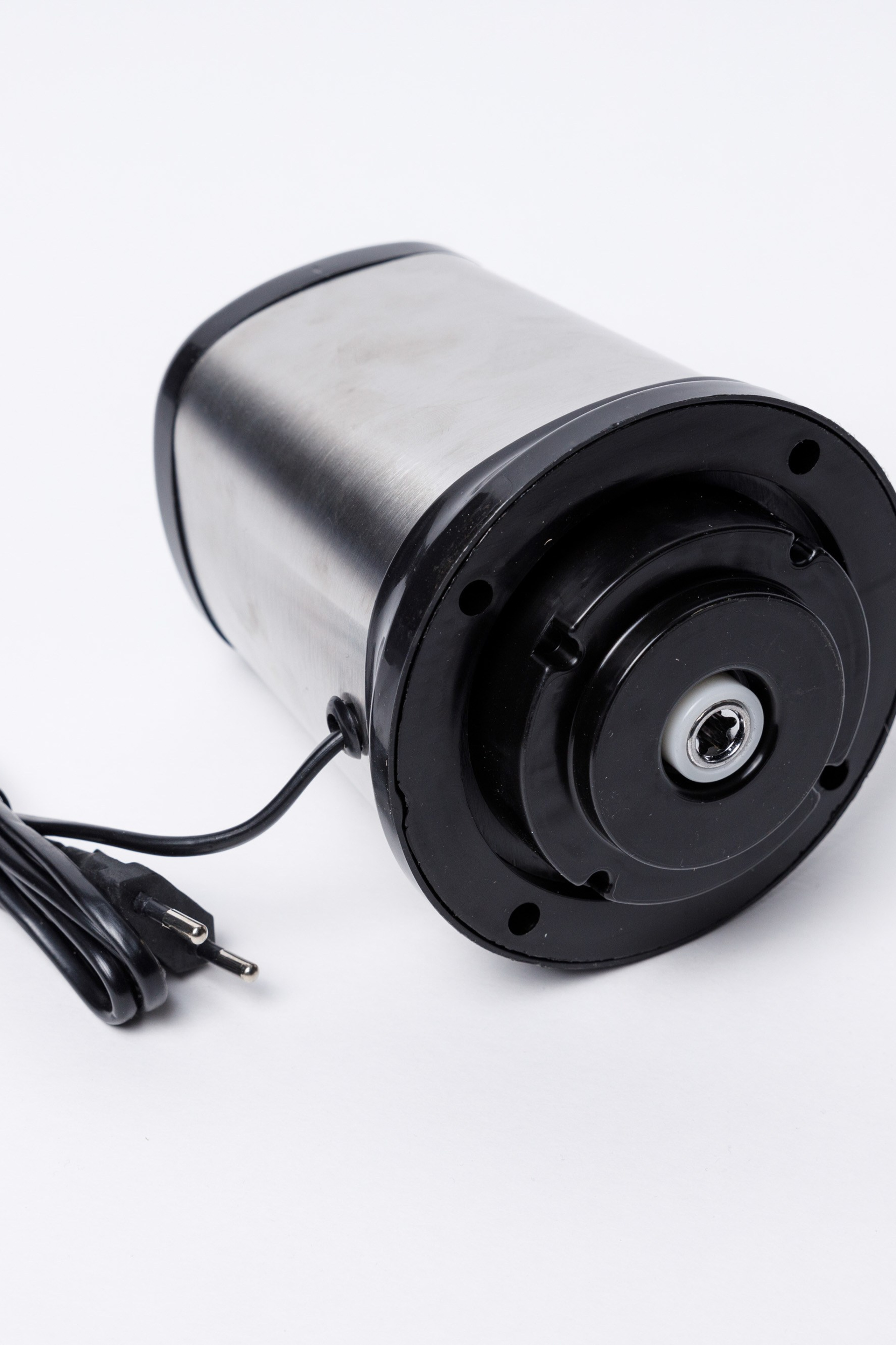 Предметная съемка техники для идеальной демонстрации её эргономики и удобства использования.