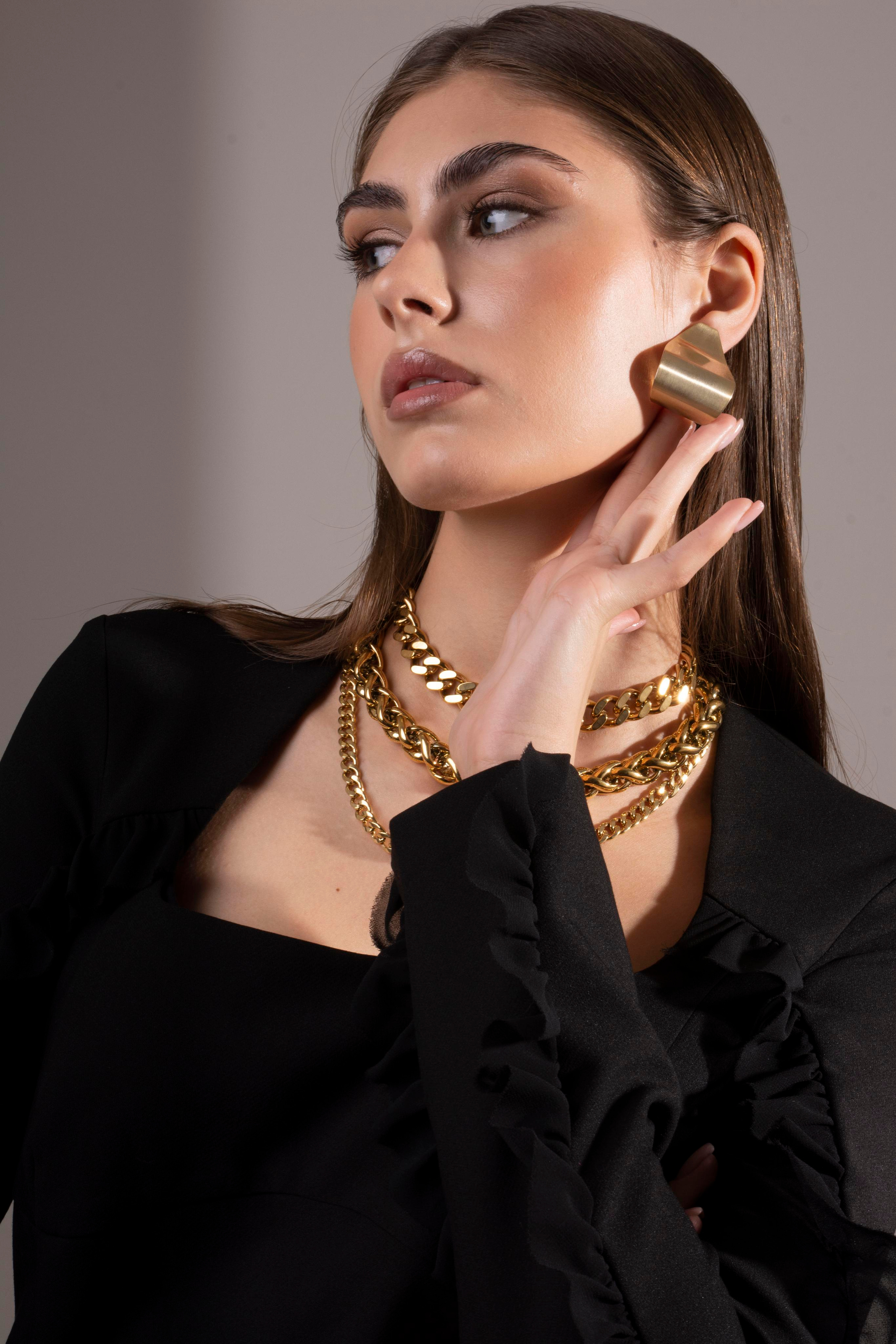 Модель для предметной съемки Полина Г. Москва| Sale Easy