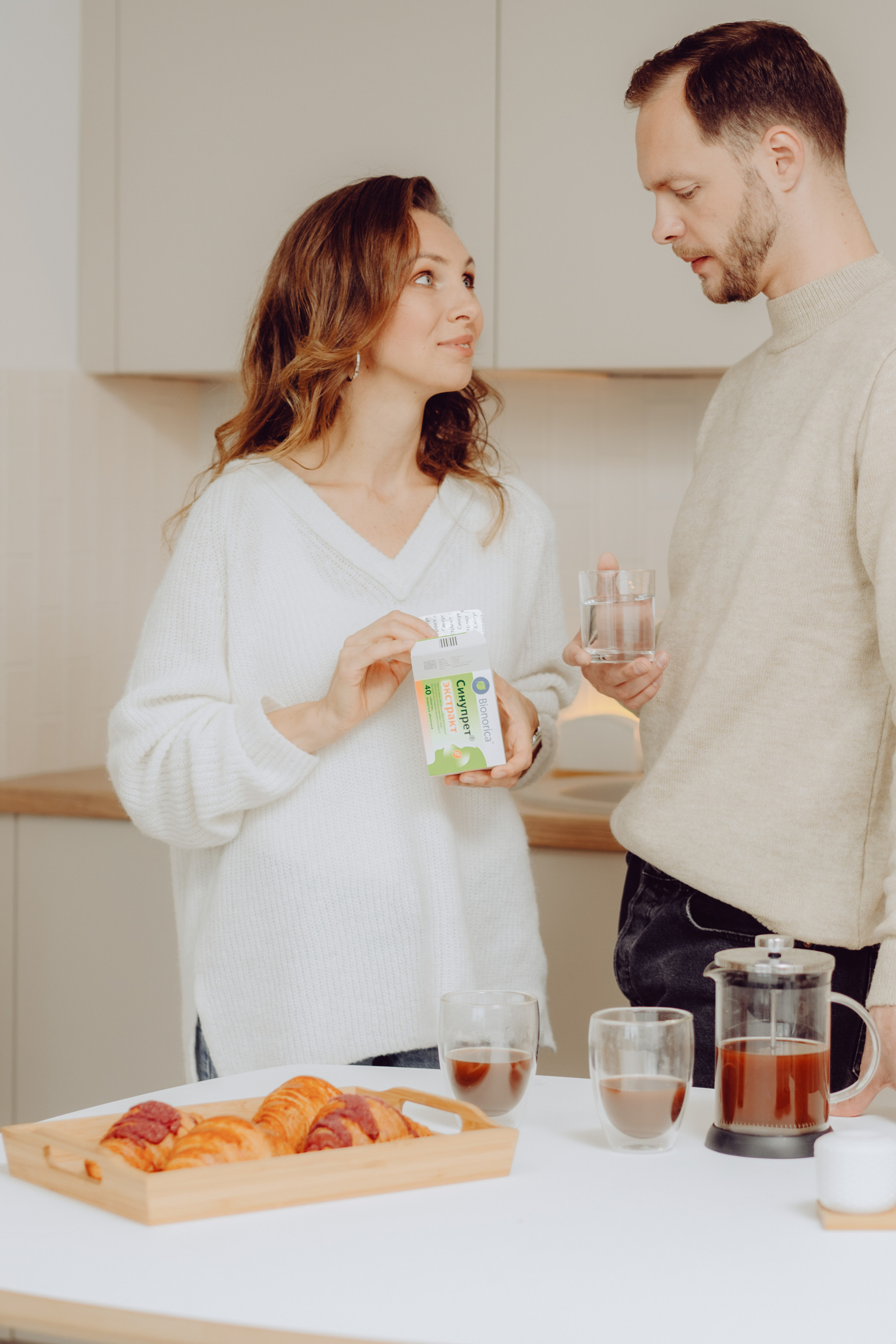 Модель для предметной съемки Александр Д С-Петербург | Sale Easy