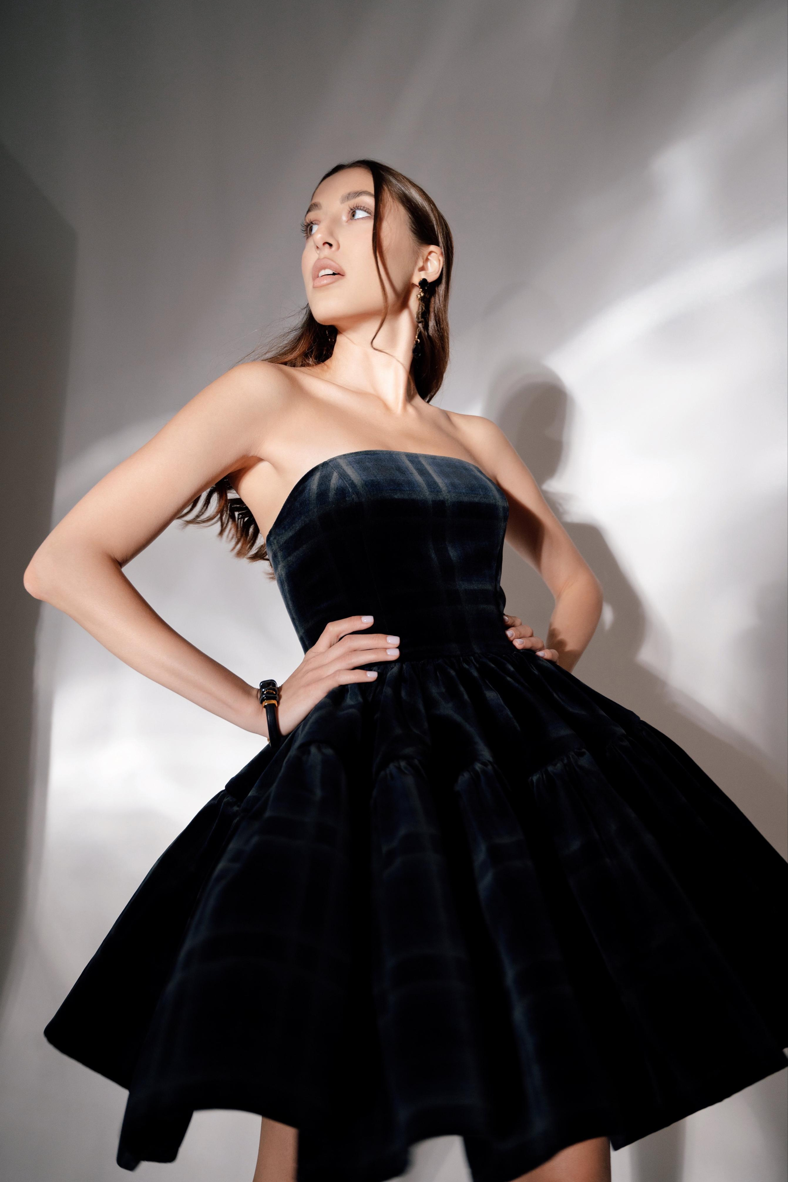 Модель для предметной съемки Дария М. Москва| Sale Easy