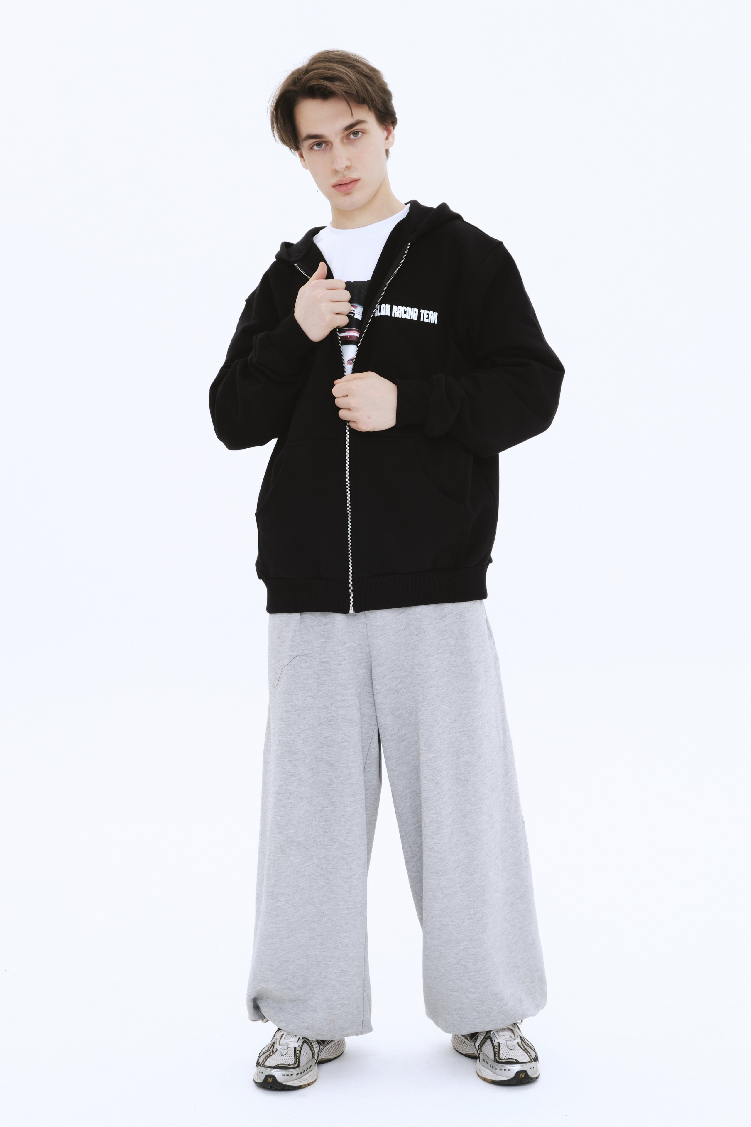 Модель для предметной съемки Роман id 29 030 С.-Пб| Sale Easy