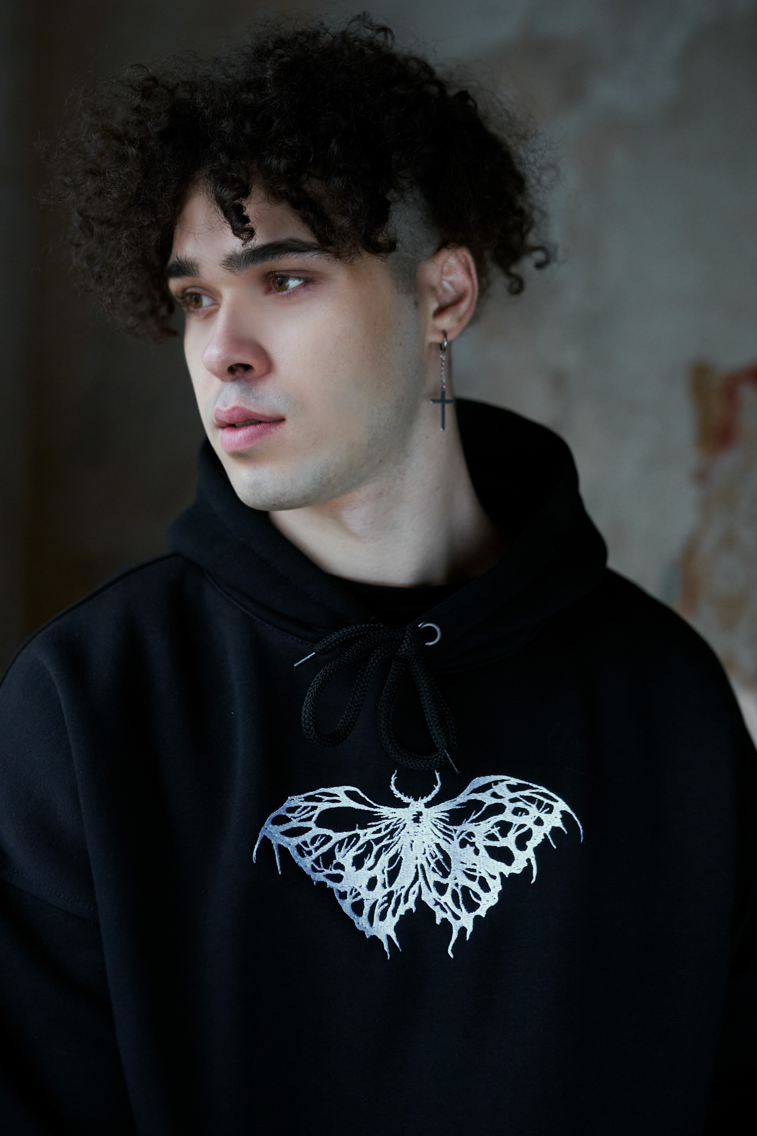 Модель для предметной съемки Ян А. С-Петербург | Sale Easy