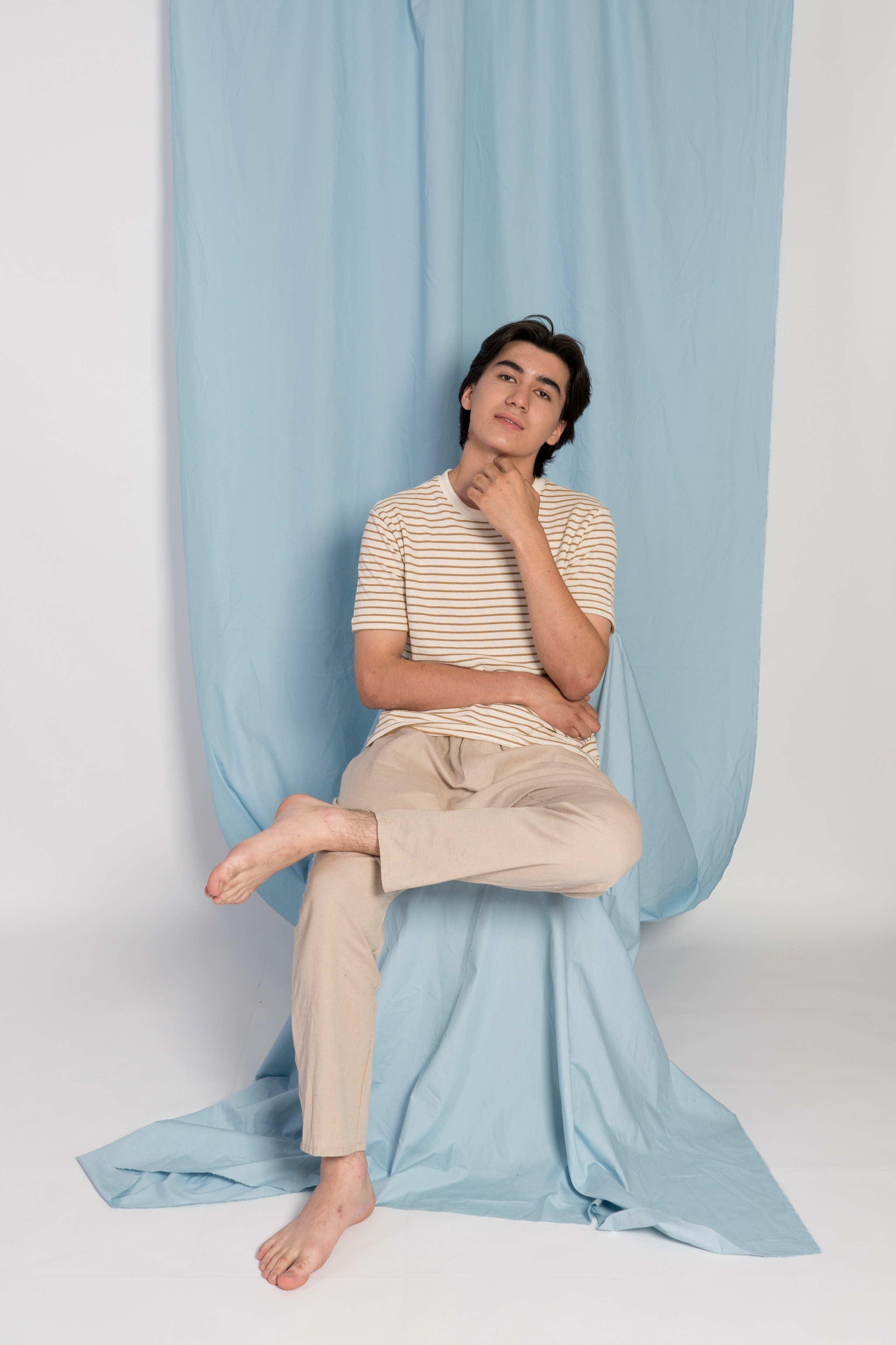 Модель для предметной съемки Зухурбек Москва | Sale Easy