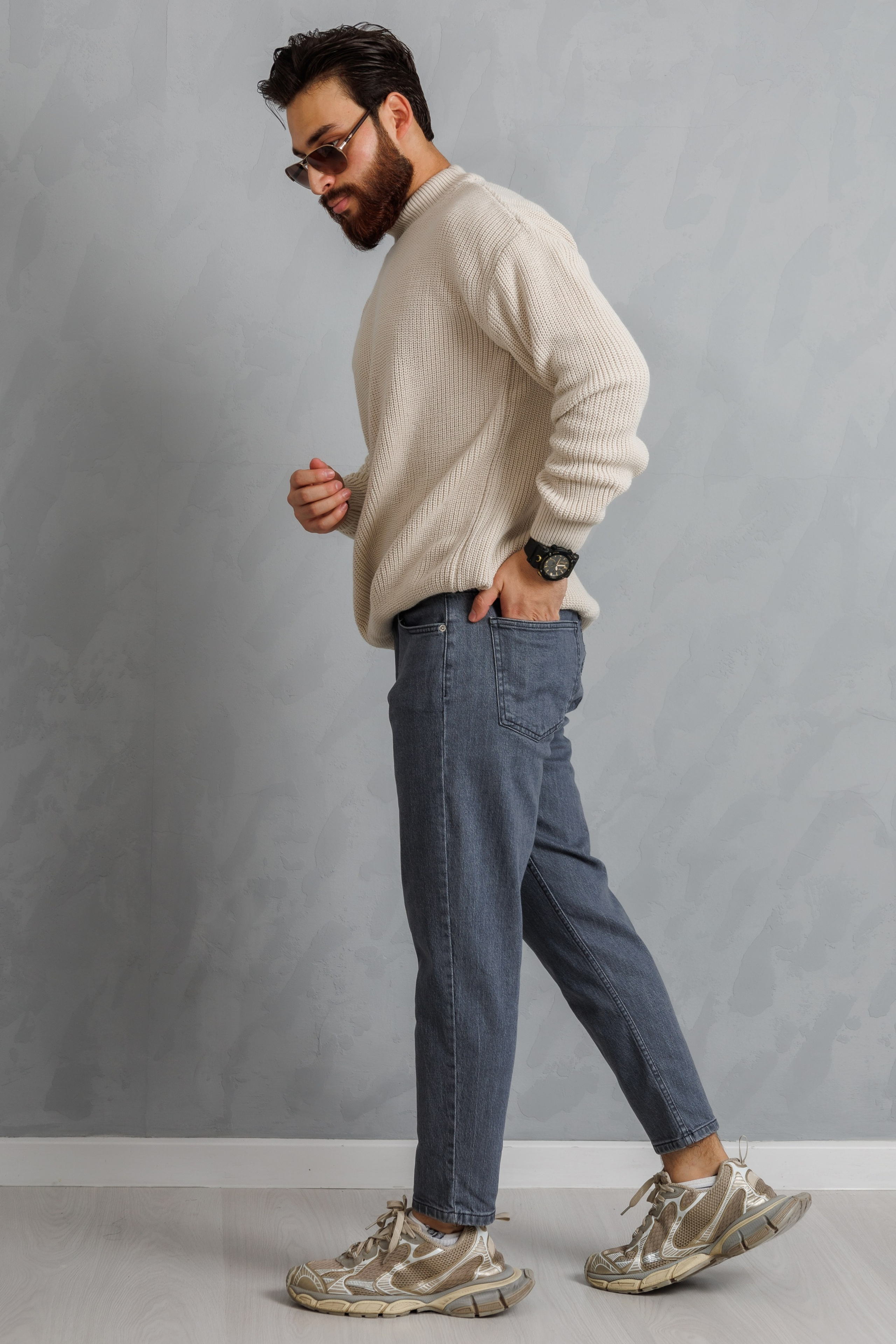 Модель для предметной съемки Хайдер Казань| Sale Easy