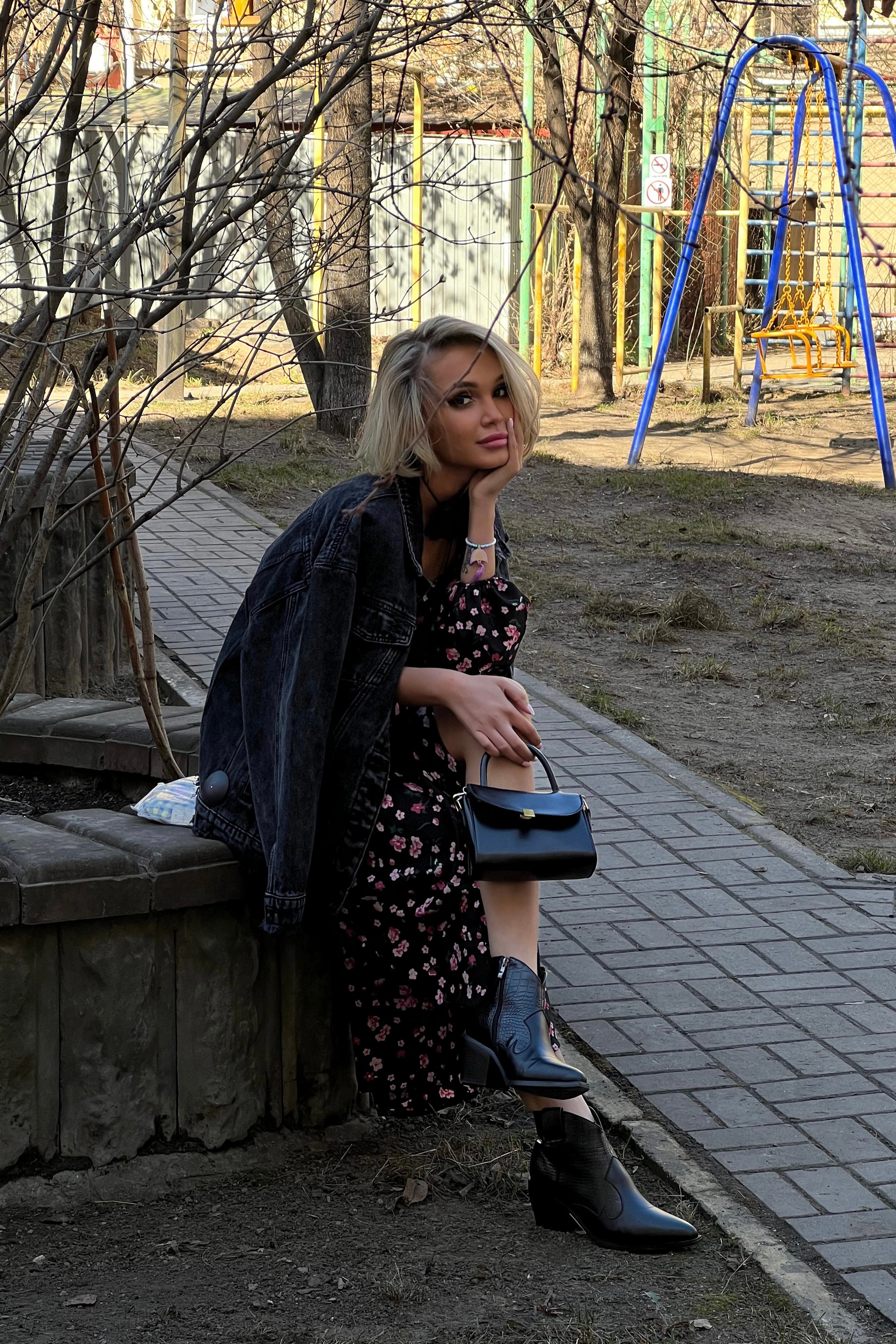 Модель для предметной съемки Милана Б. Казань| Sale Easy