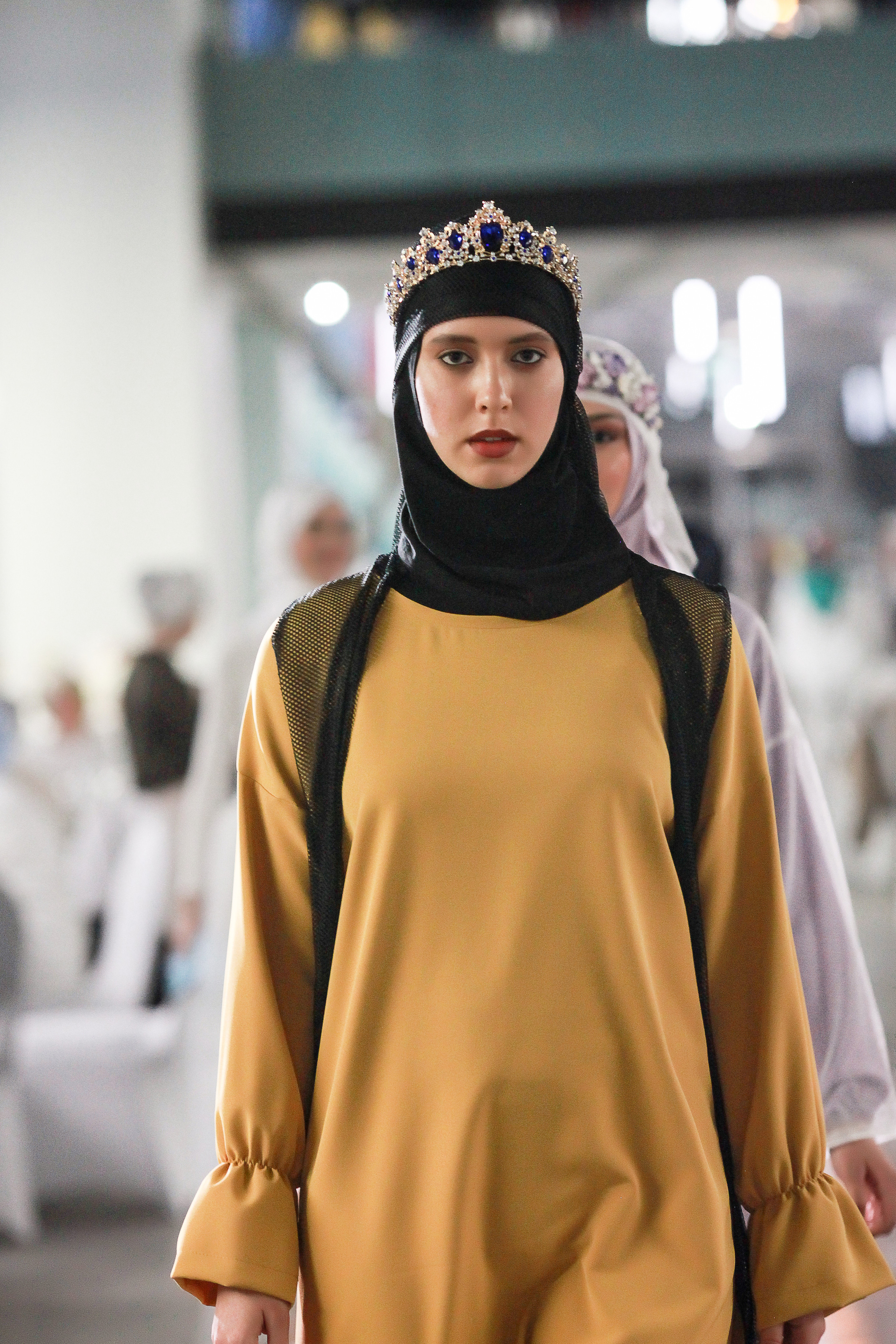 Модель для предметной съемки Алина Казань| Sale Easy