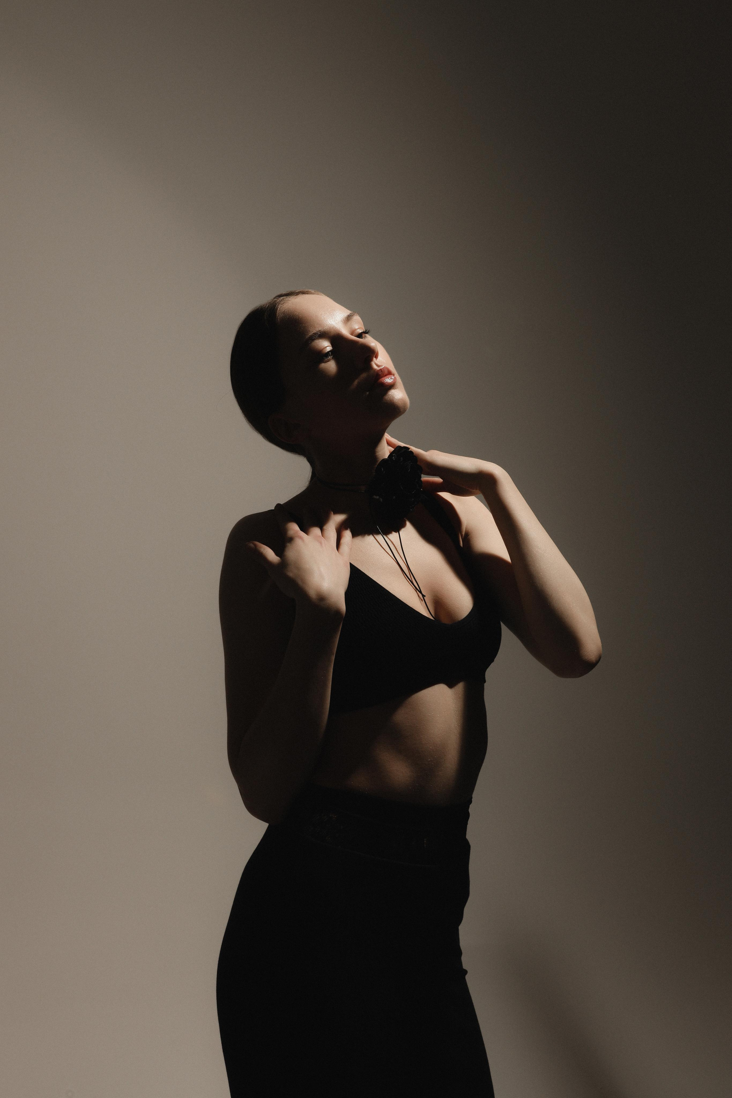 Модель для предметной съемки Катрин Москва| Sale Easy