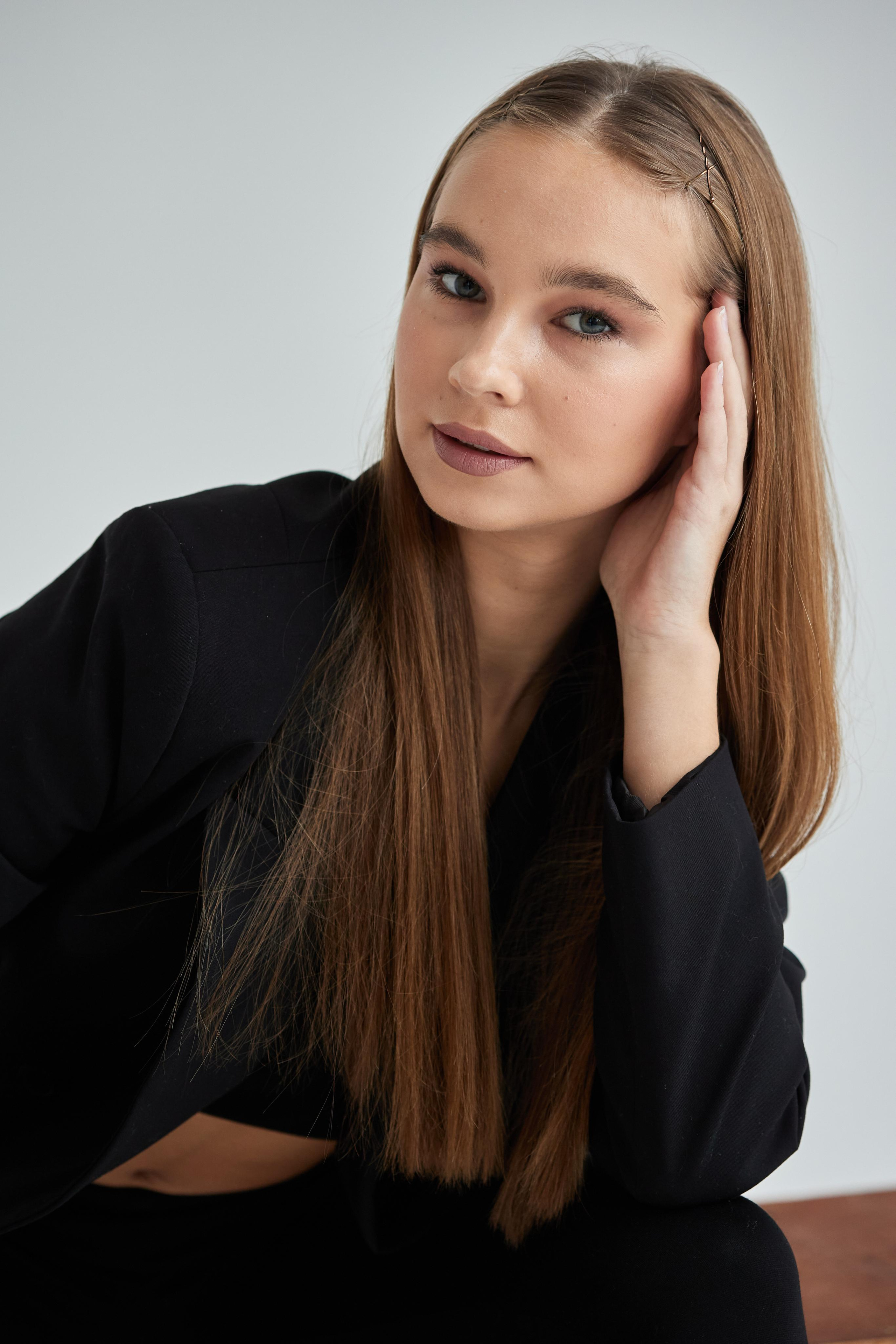 Модель для предметной съемки София Е Н.Новгород |Sale Easy