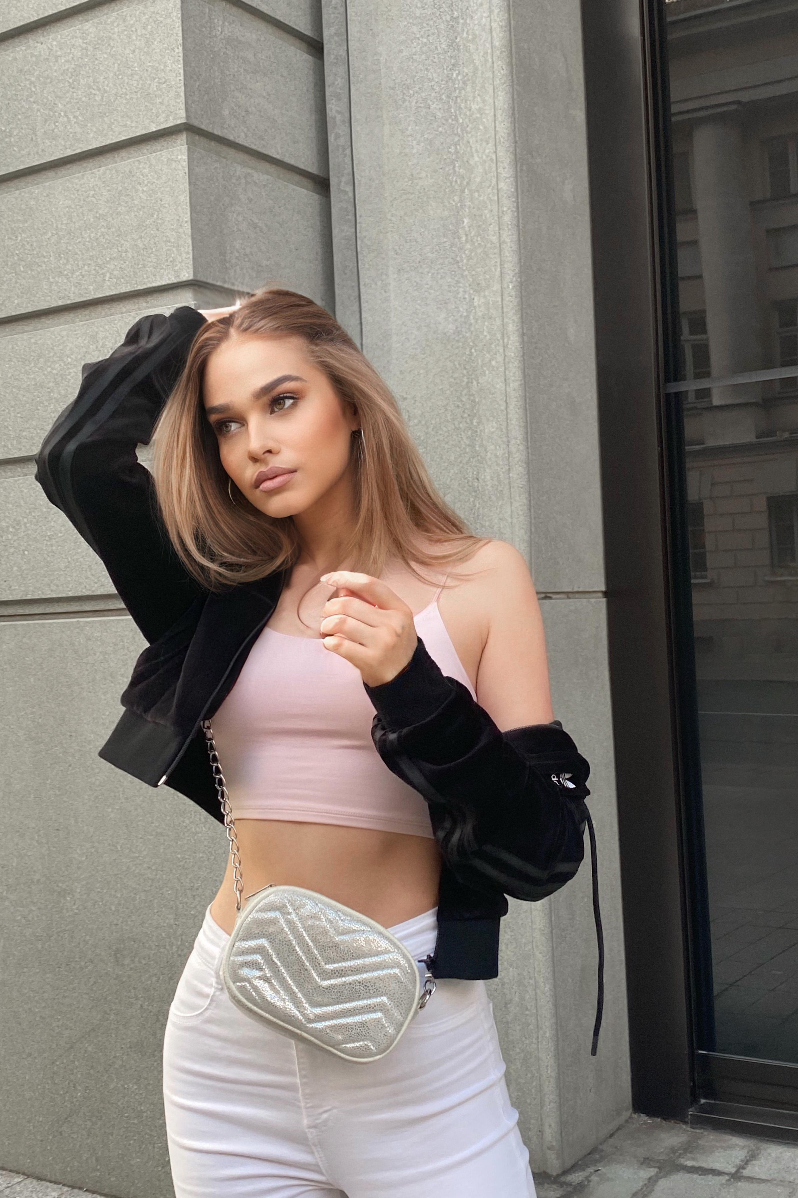 Модель для съемки для интернет магазинов Настя Г.Москва| Sale Easy