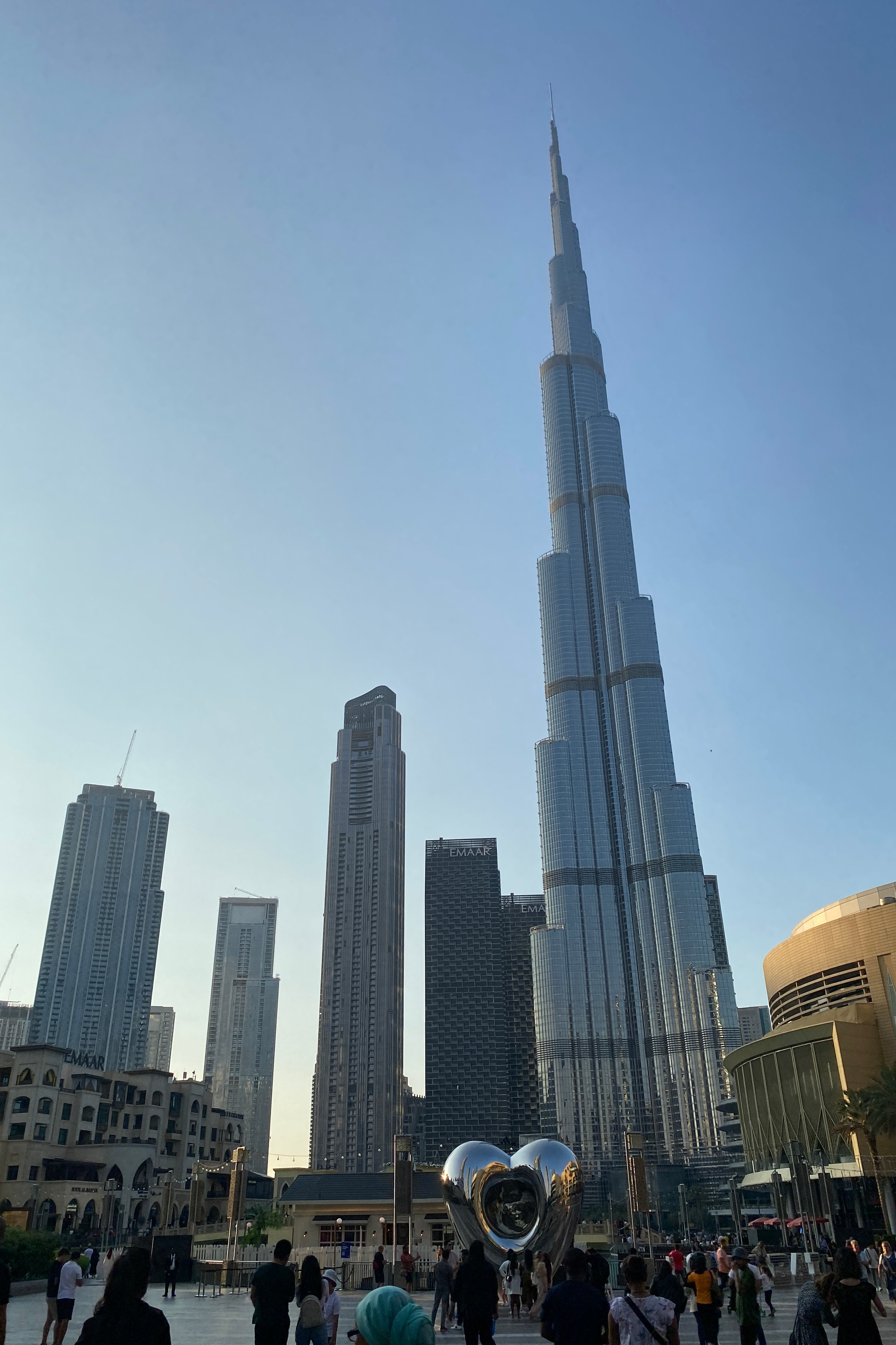 Локация Бурдж-Халифа для предметной съемки Дубай|Sale Easy