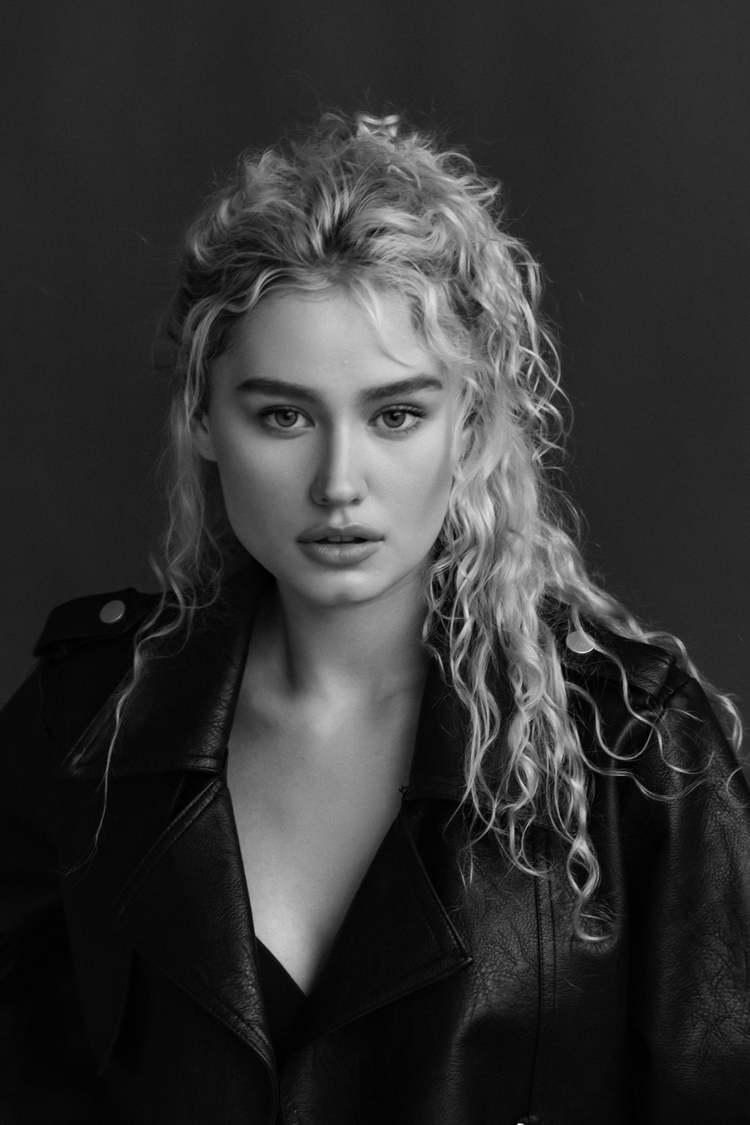 Модель для предметной съемки Алина У. С.-Пб| Sale Easy