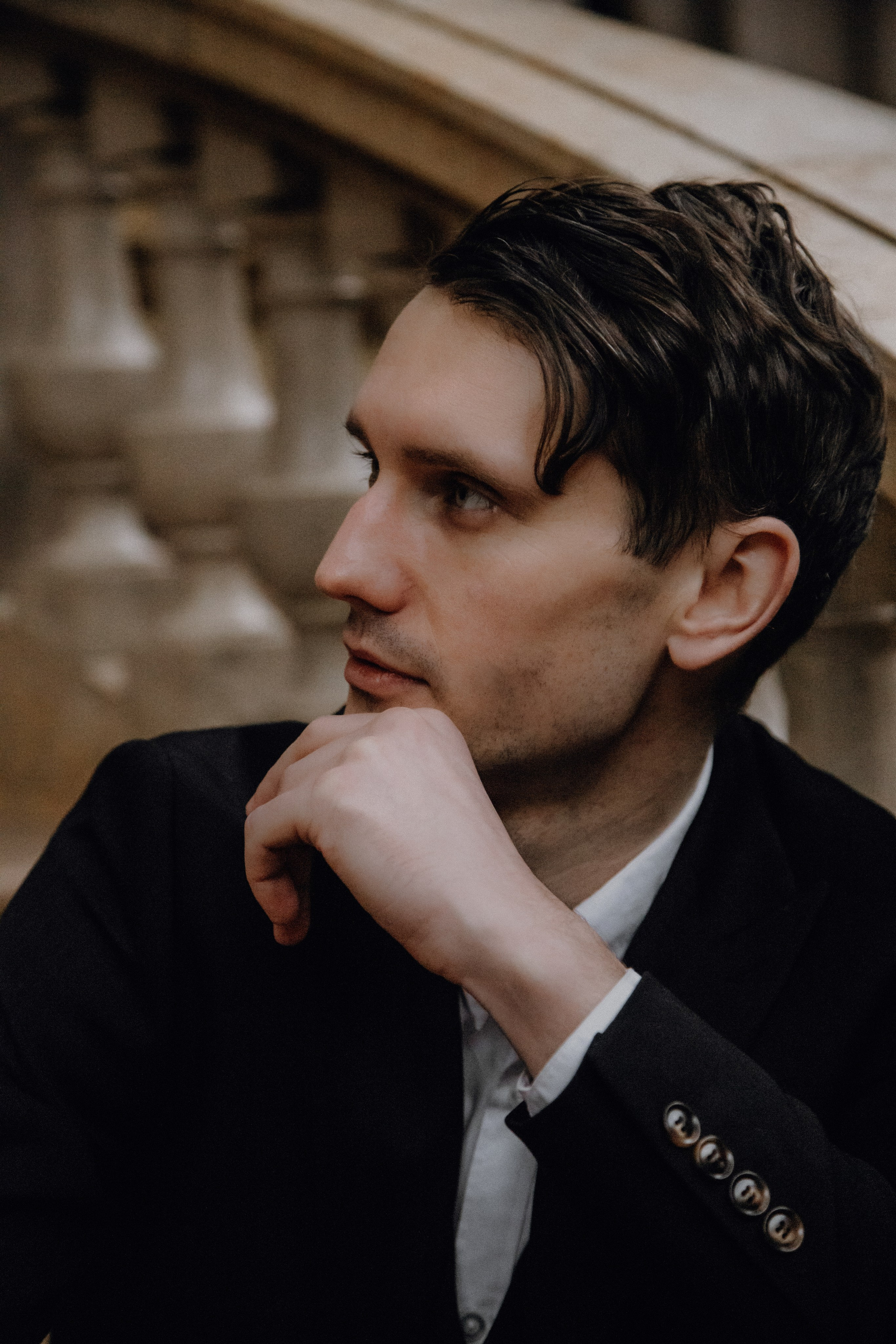 Модель для предметной съемки Евгений id 29 027 С.-Пб| Sale Easy