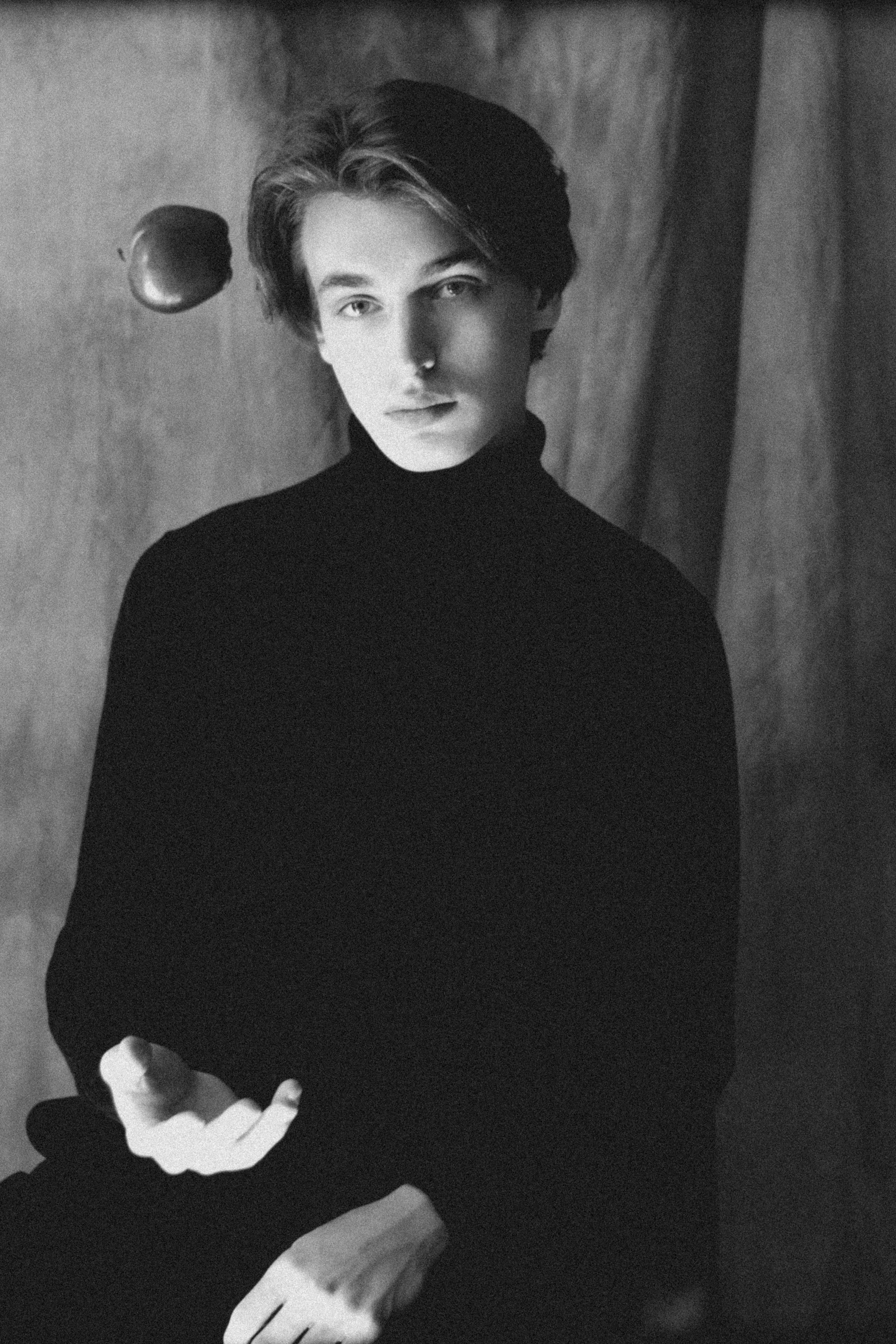 Модель для предметной съемки Роман id 29 030 С.-Пб| Sale Easy