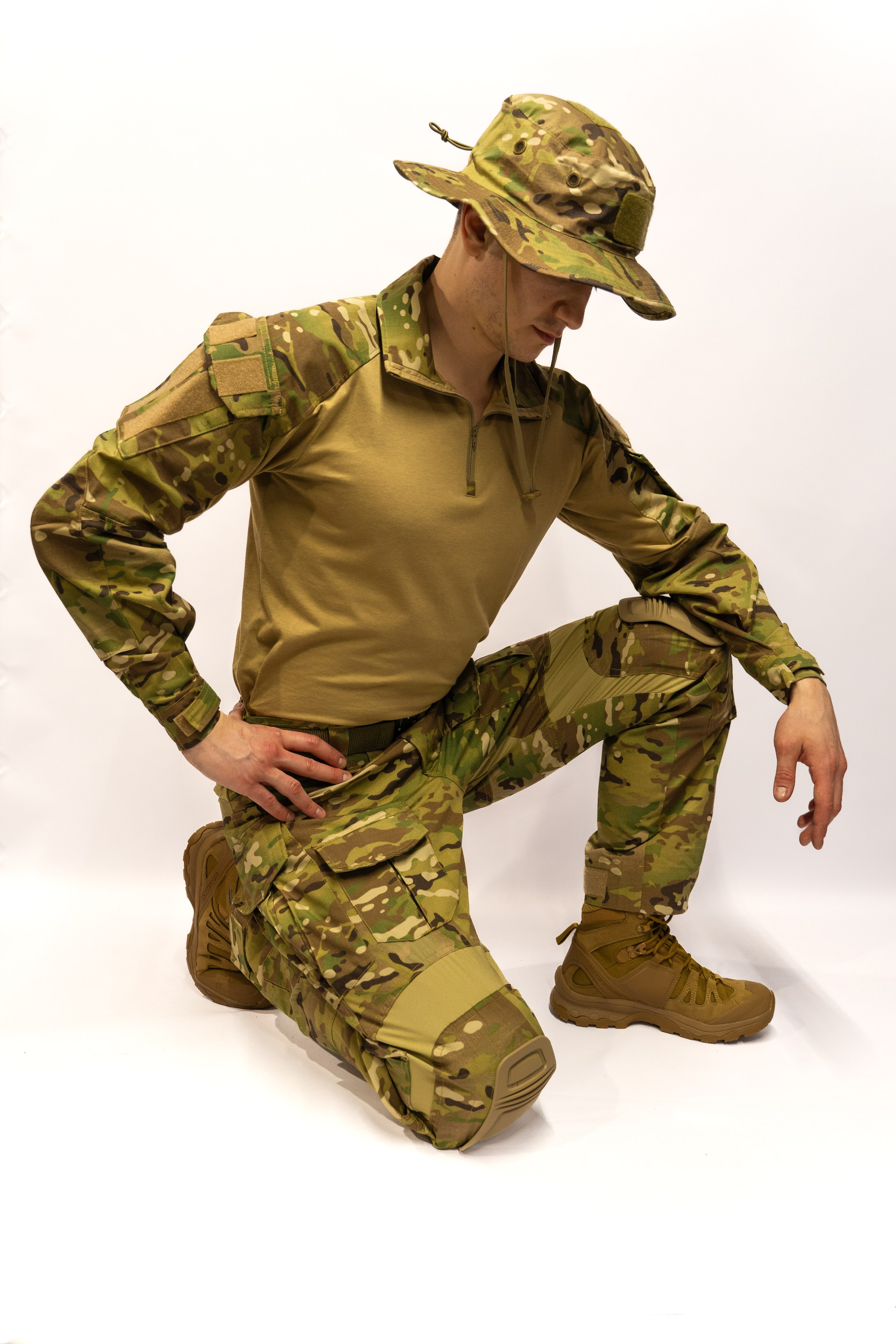 Модель для предметной съемки Михаил Москва| Sale Easy