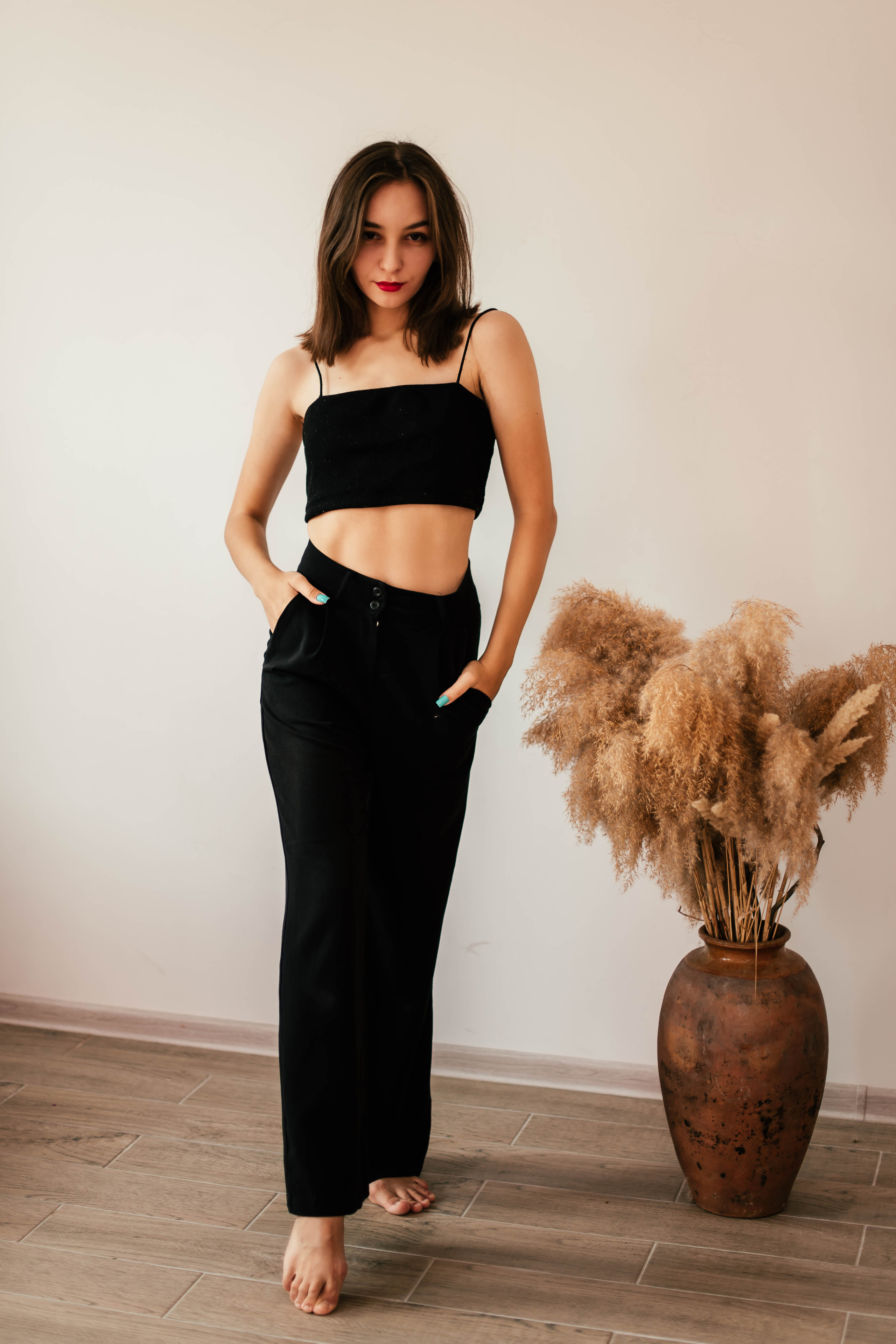 Модель для предметной съемки  Алина В Сочи| Sale Easy