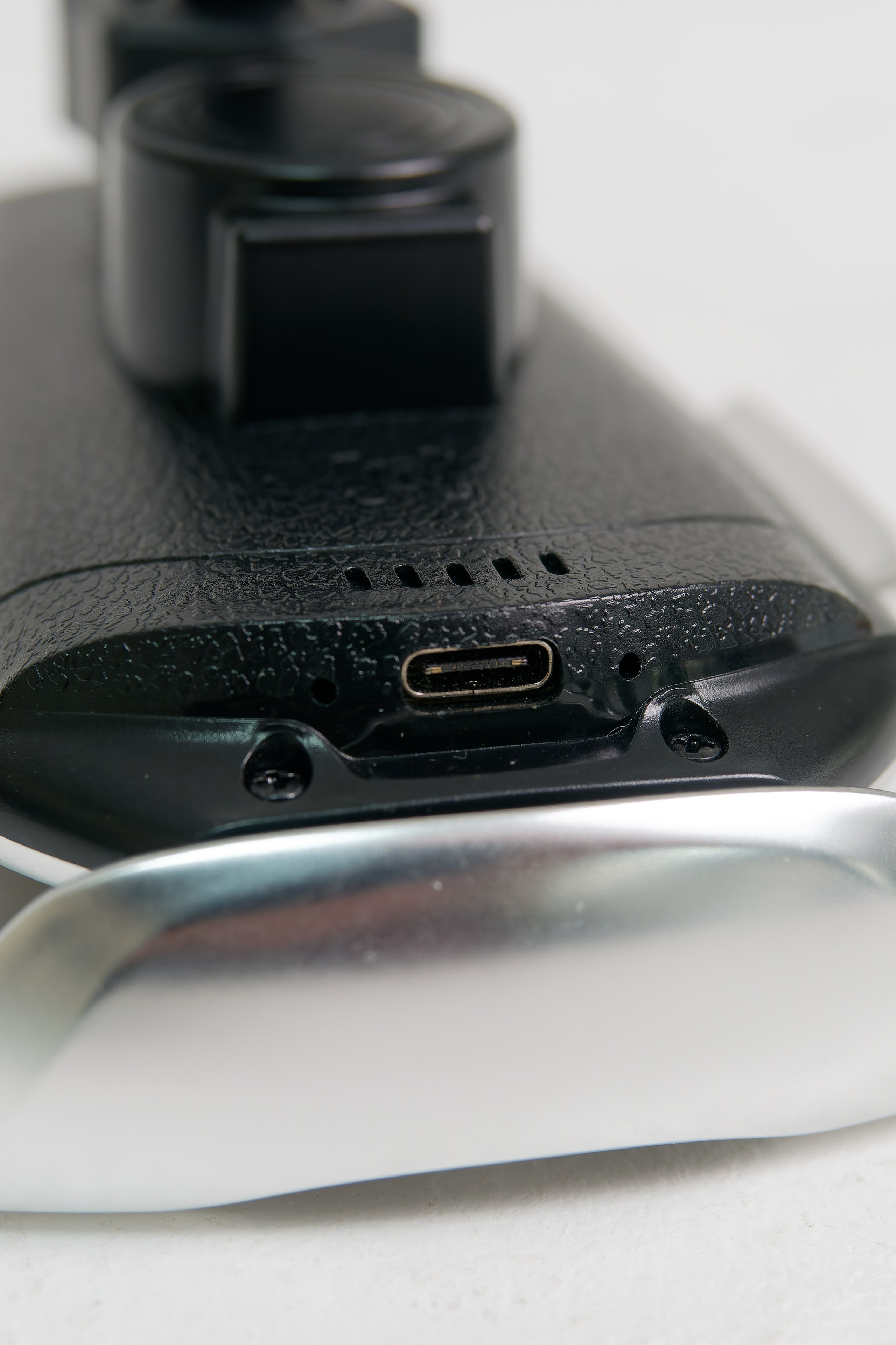 Предметная съемка автотоваров для повышения привлекательности карточек товара.