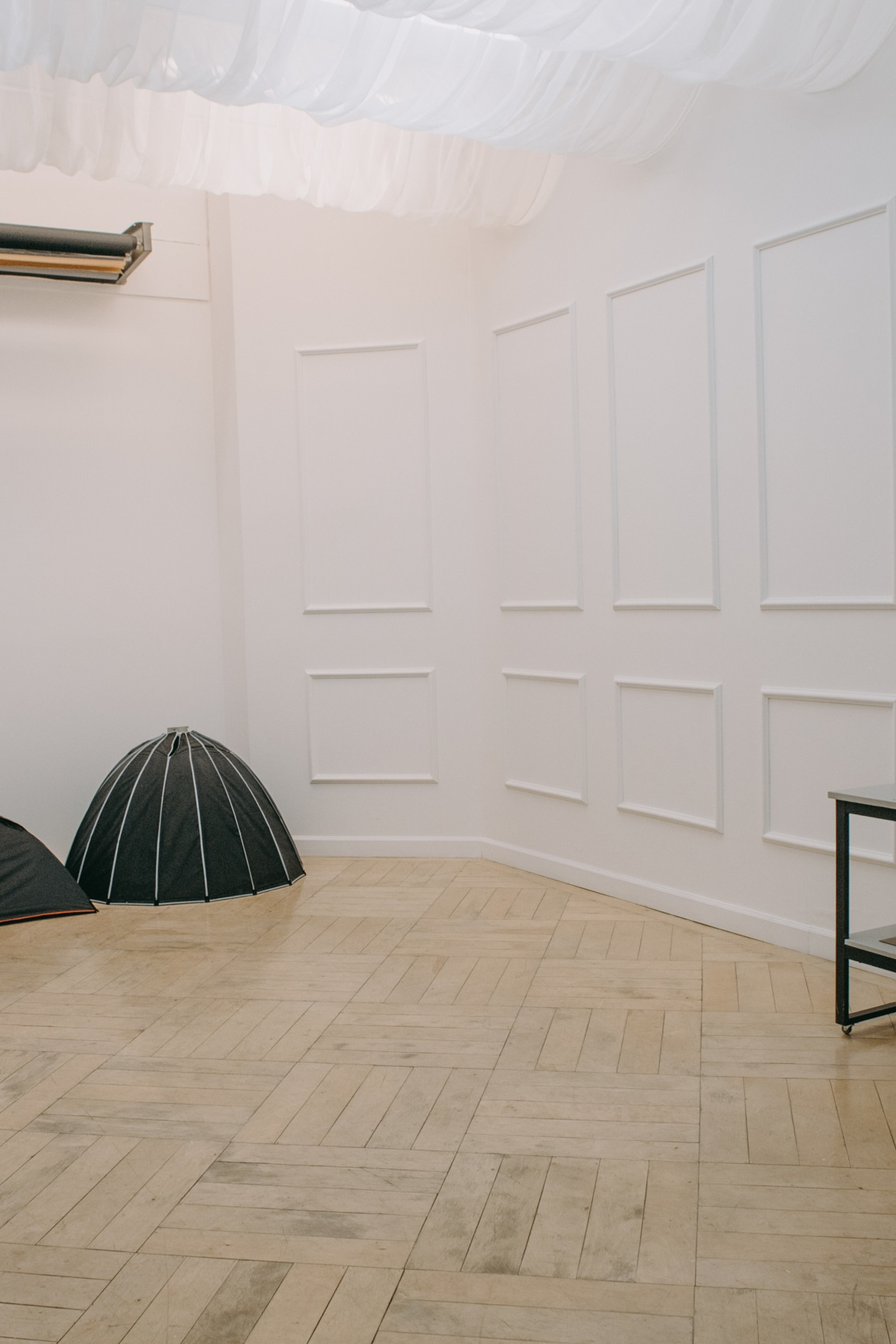 Студия ATOP Зал NESTLE для предметной съемки  Новосибирск|Sale Easy