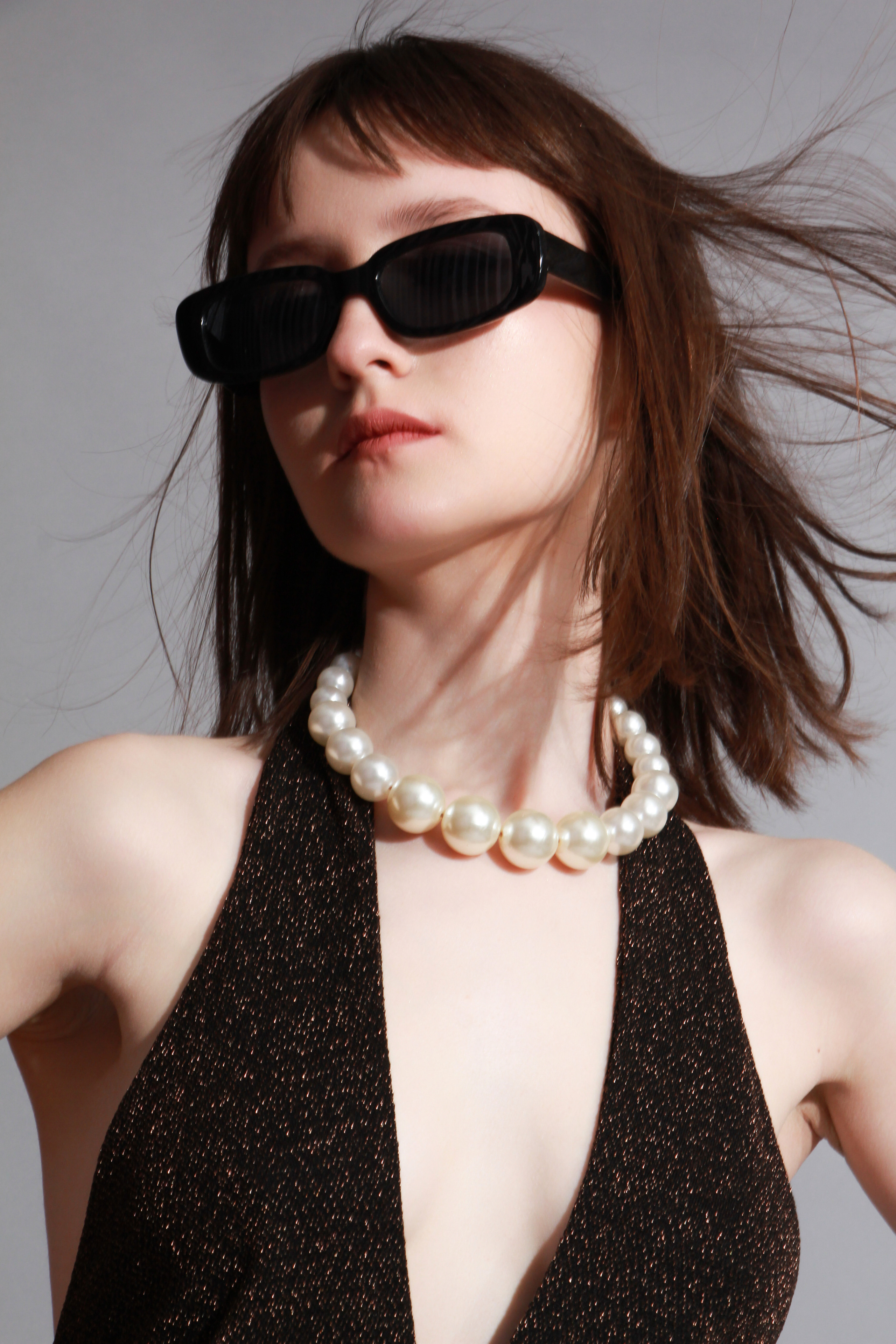 Модель для предметной съемки Елизавета В Новосибирск| Sale Easy