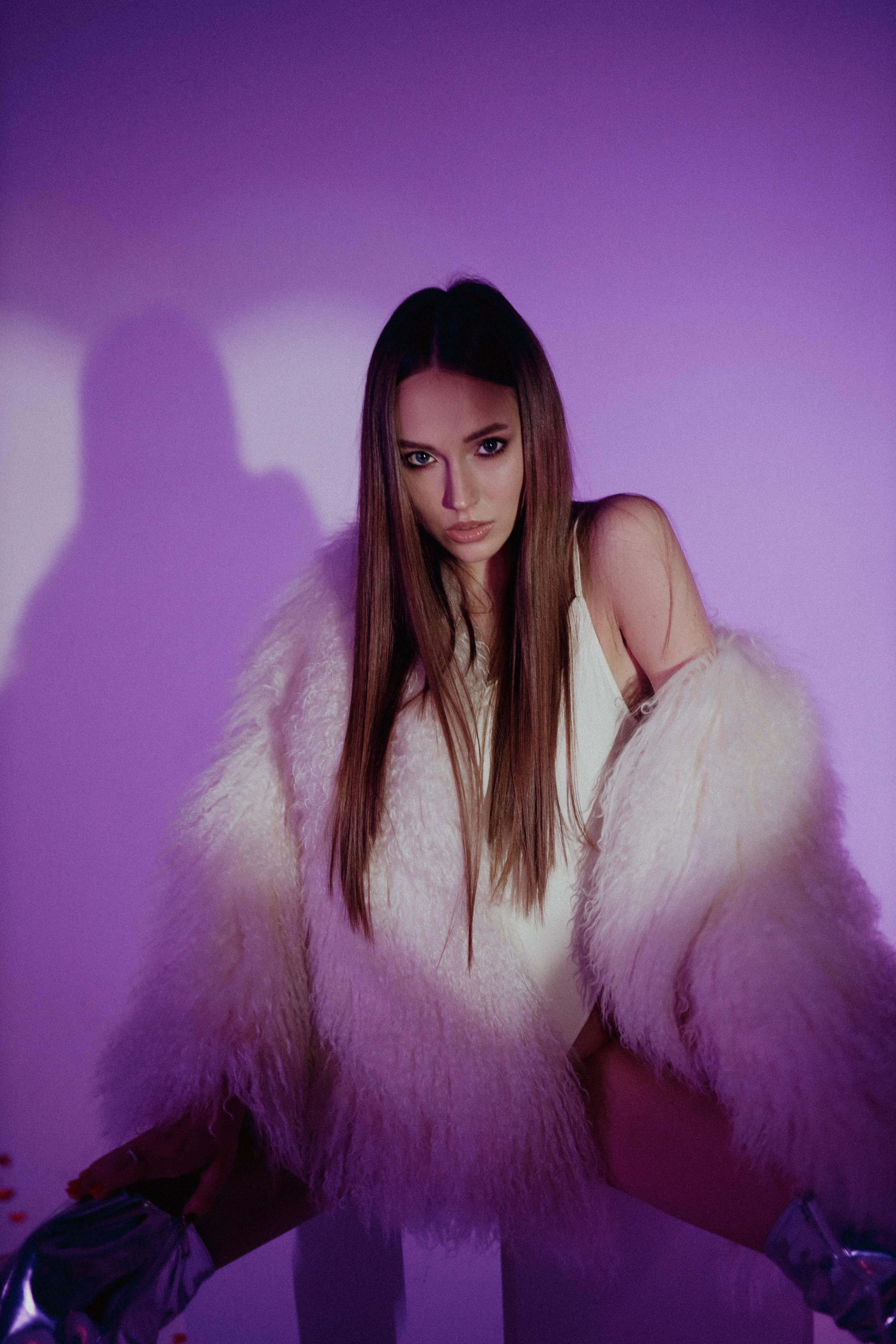 Модель для предметной съемки Мария Е. Москва| Sale Easy