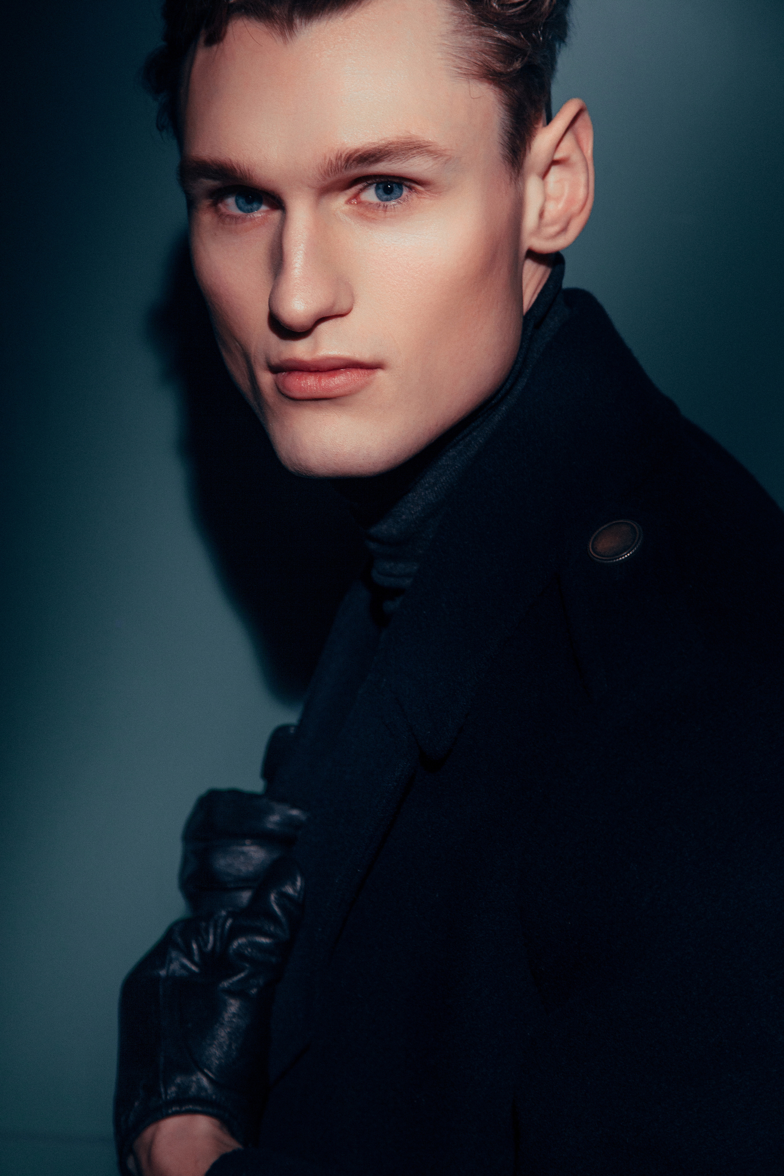 Модель для предметной съемки Илья АА Москва | Sale Easy