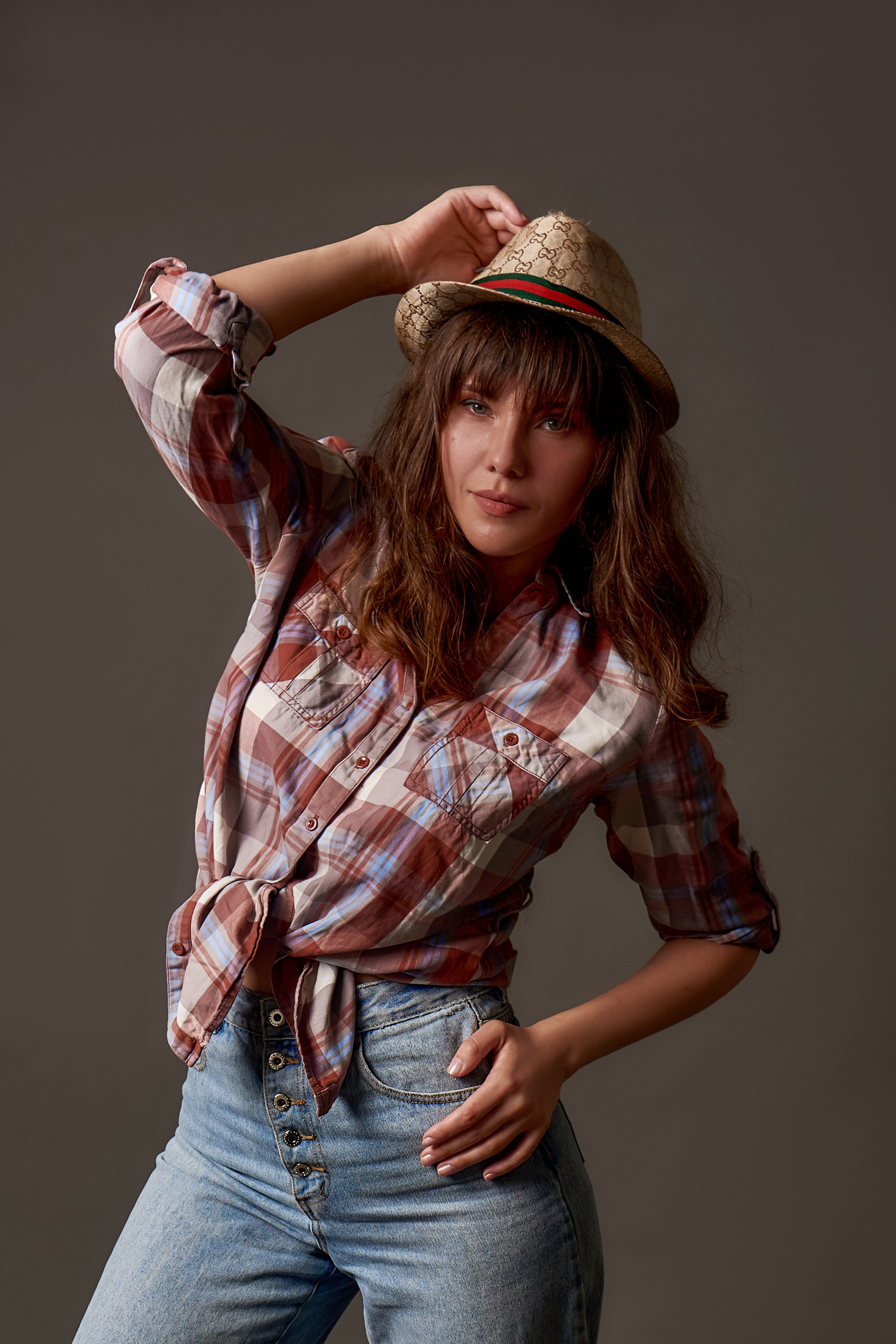 Модель для предметной съемки Анна Ч. Н.Н.| Sale Easy