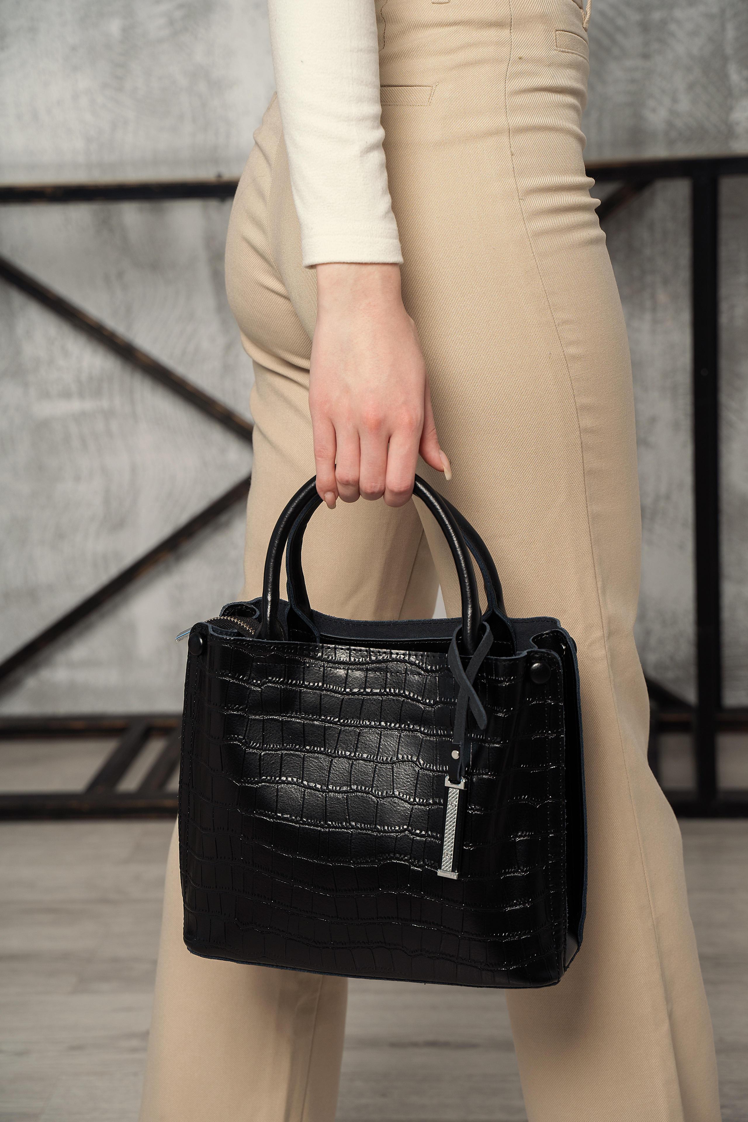 Портфолио. Фото аксессуаров, обуви,сумок для маркетплейсов | Sale Easy