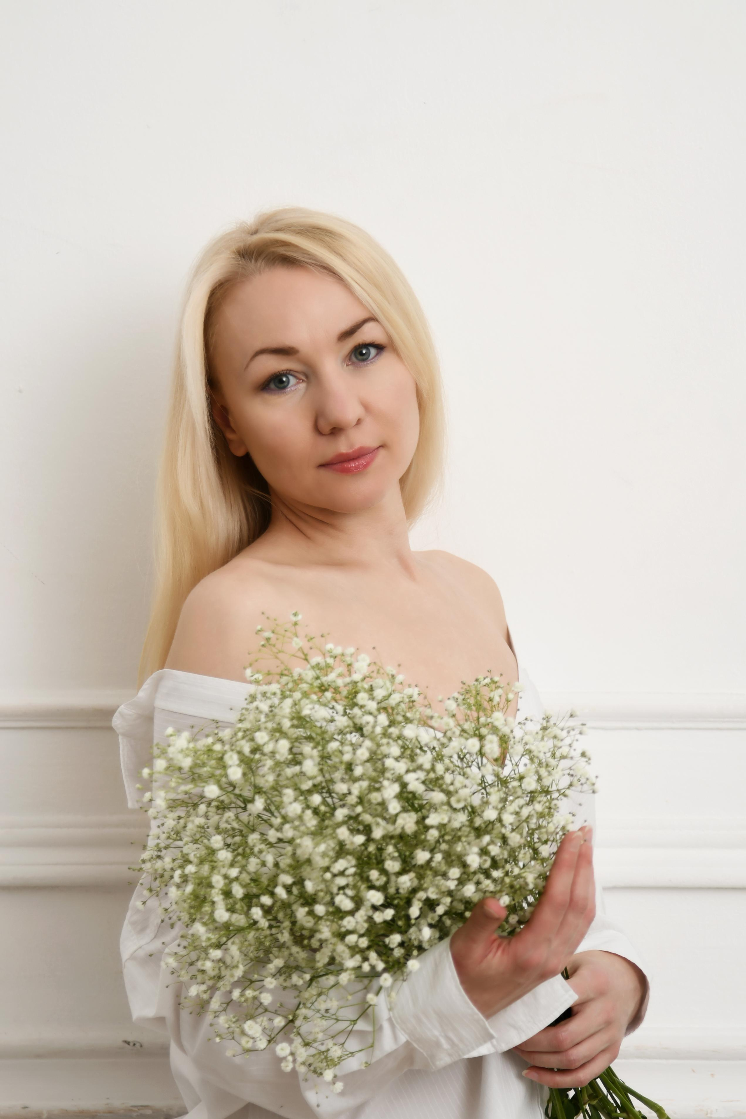 Модель для предметной съемки Мария Л. Москва| Sale Easy