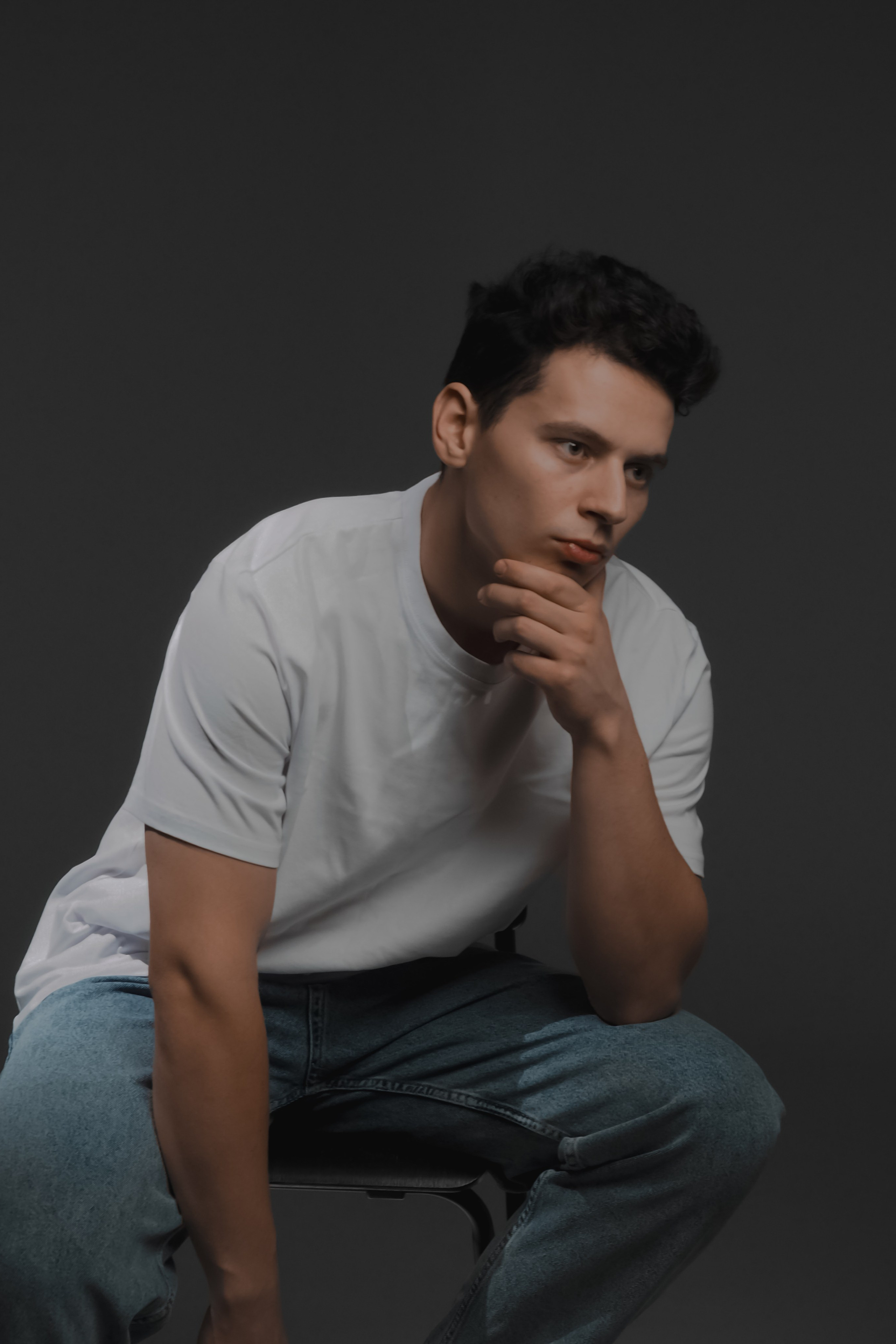 Модель для предметной съемки Александр О Казань| Sale Easy